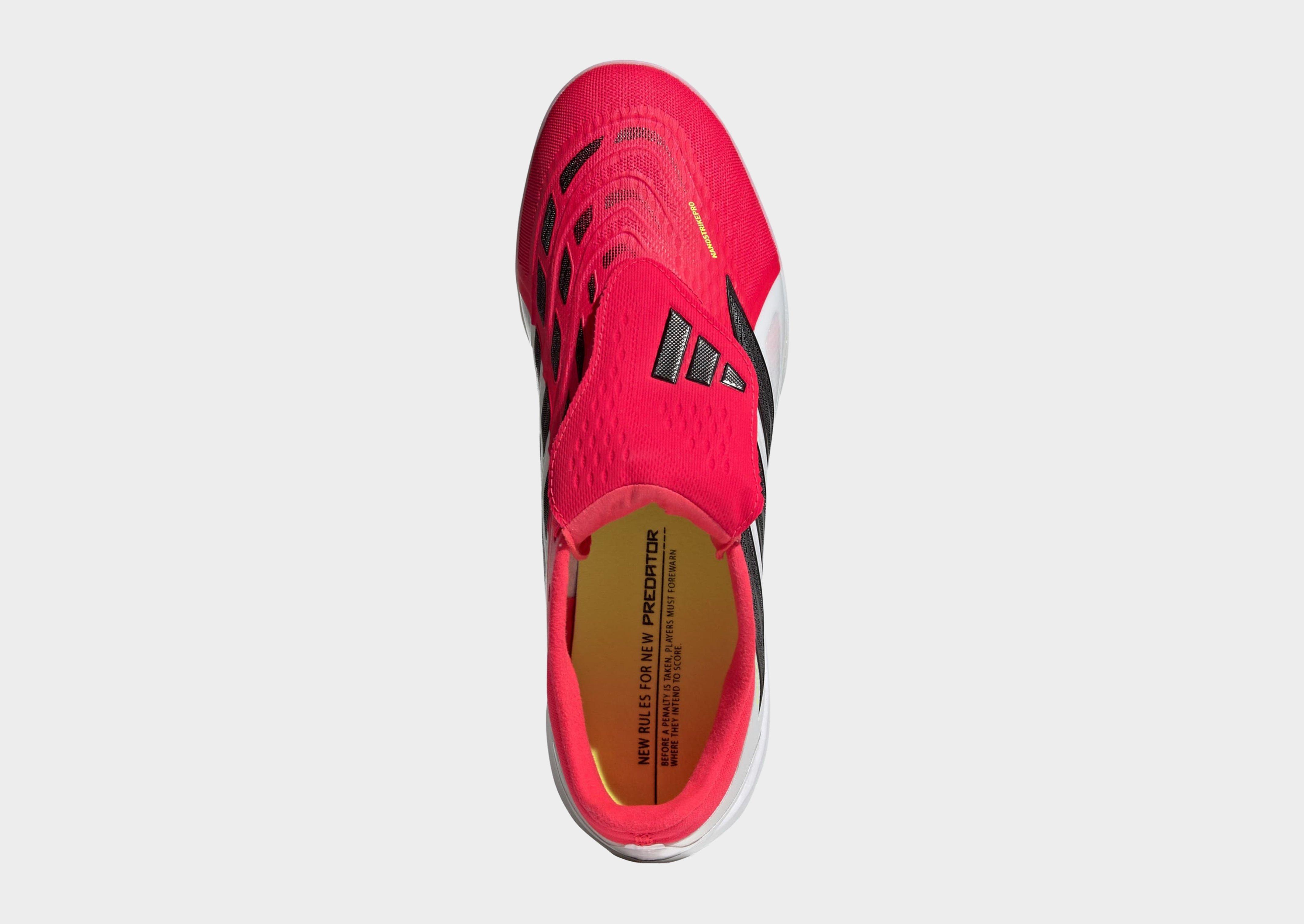 adidas Zapatilla de fútbol con lengüeta plegable PREDATOR PRO moqueta