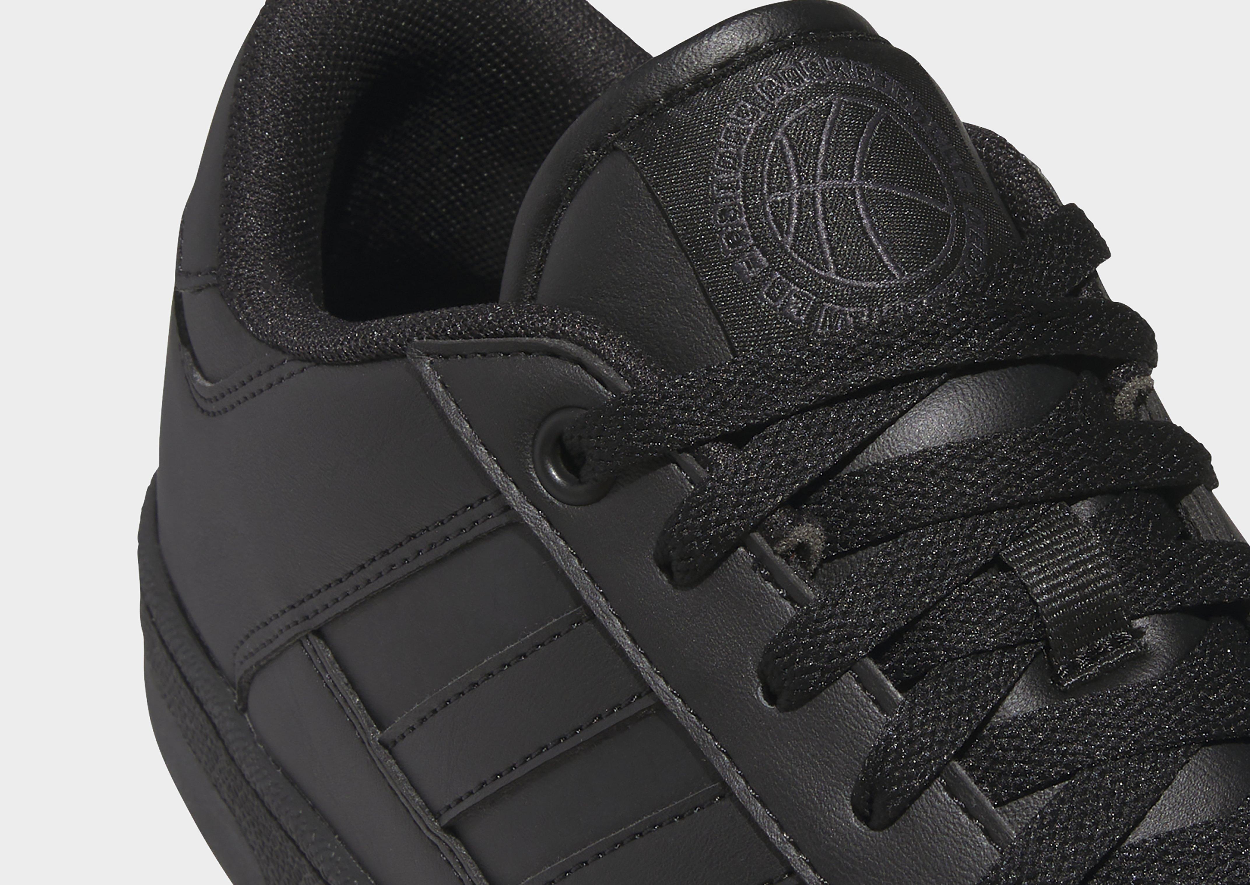 adidas Chaussure RAPID COURT LOW