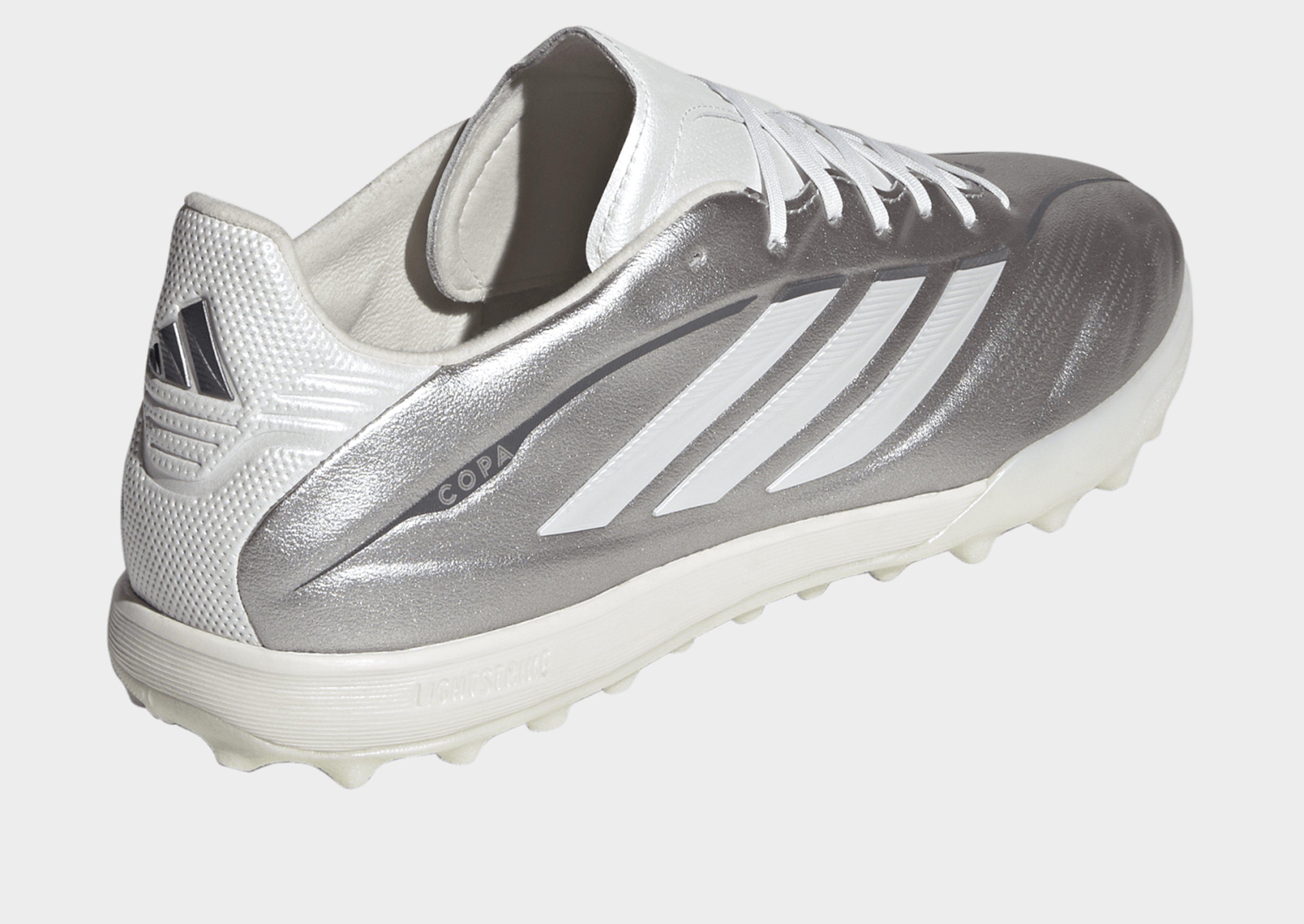 adidas Chaussure de football COPA PURE IV PRO Turf