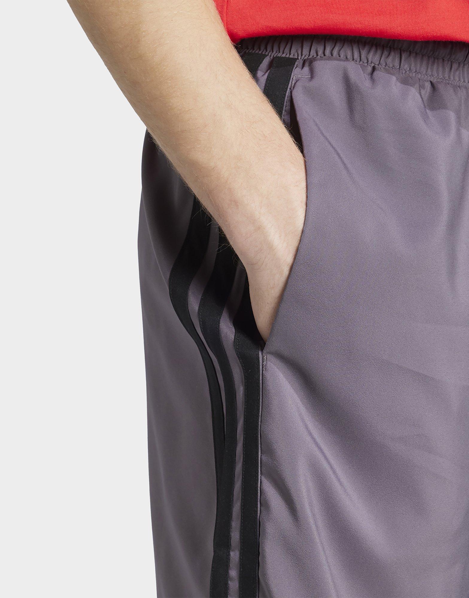 adidas Essentials 3-Stripes Chelsea Shorts