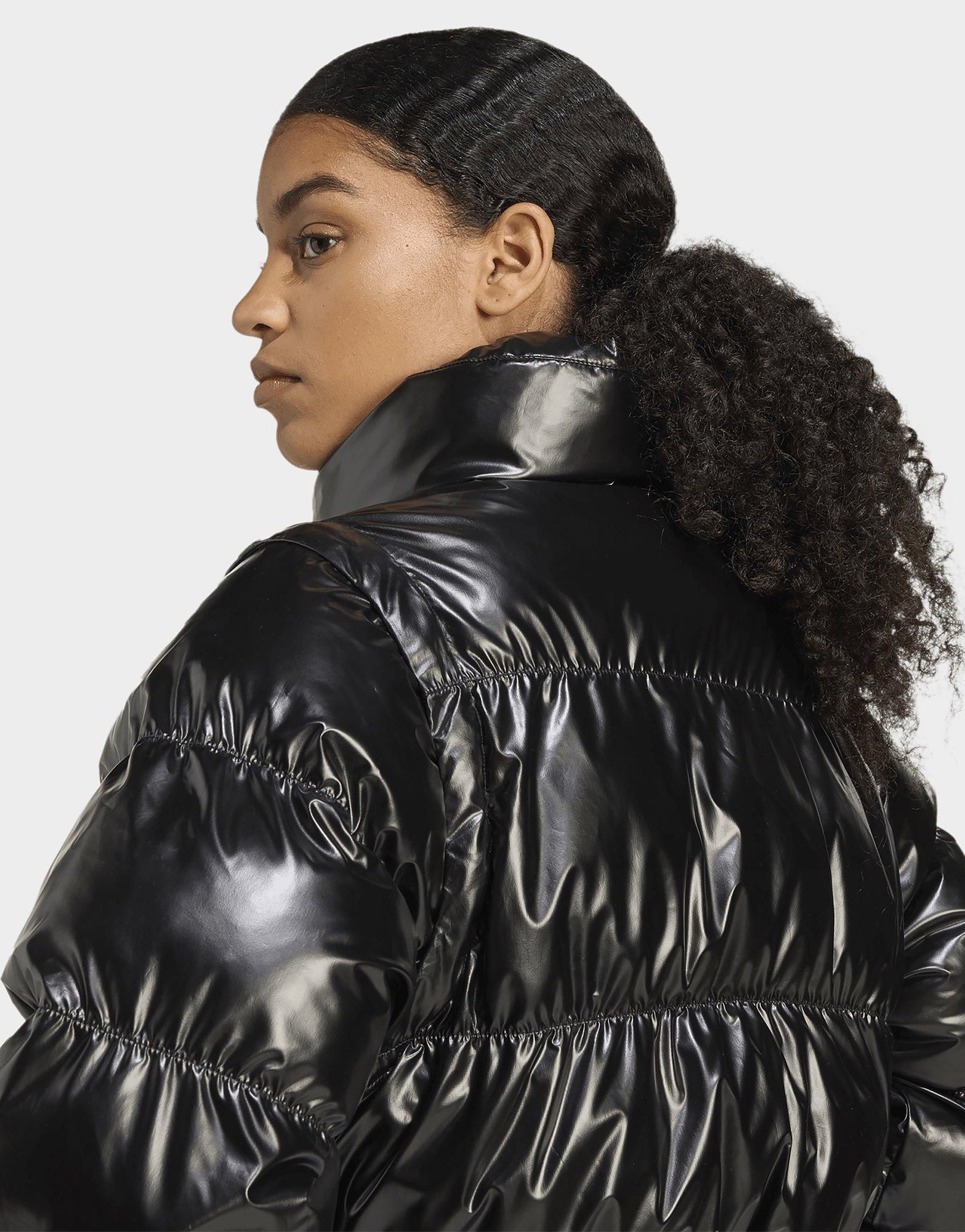adidas Essentials glänzende 2-In-1 kürzer geschnittene Puffer Jacke