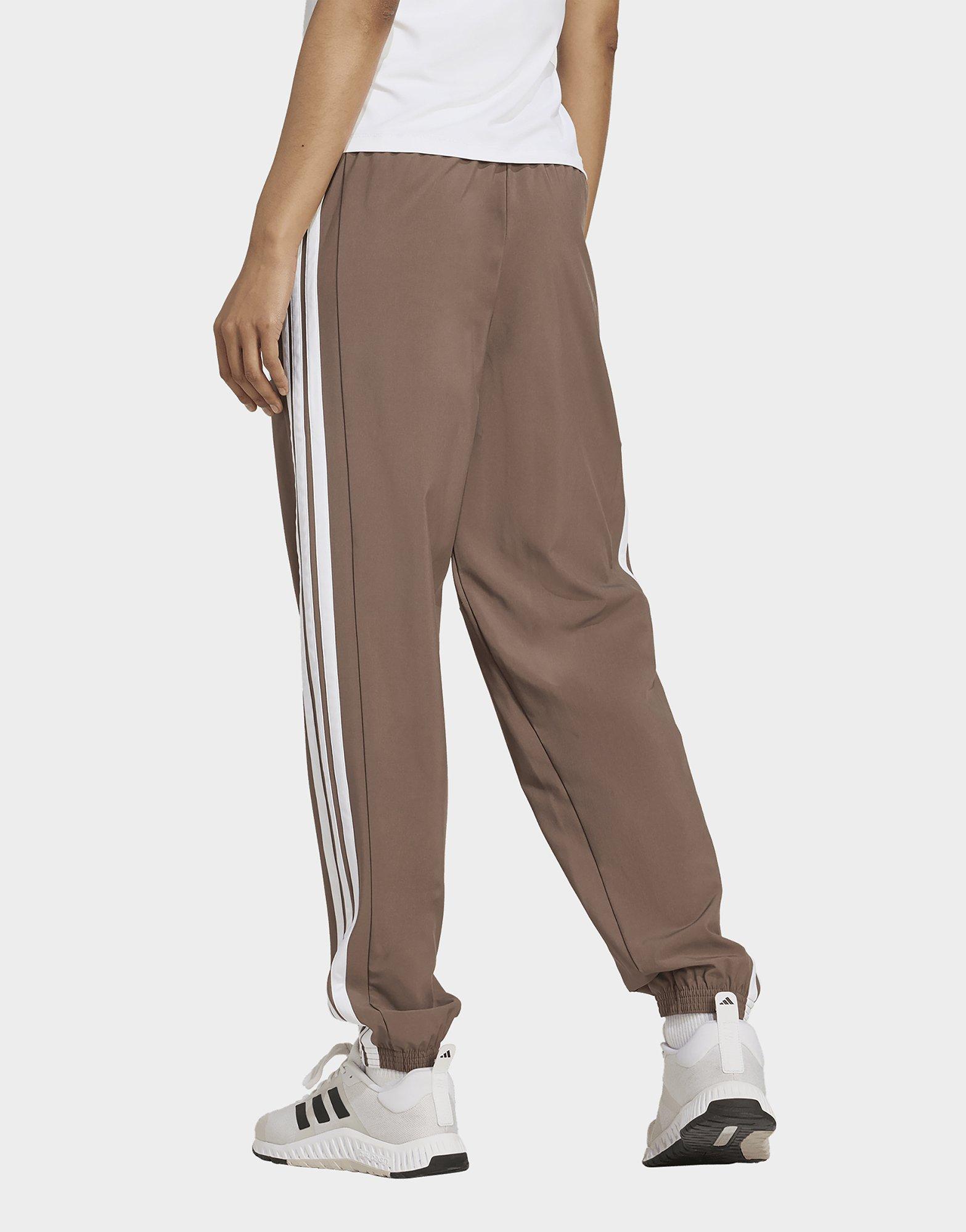 adidas Pantalón Train Essentials Woven 3 bandas