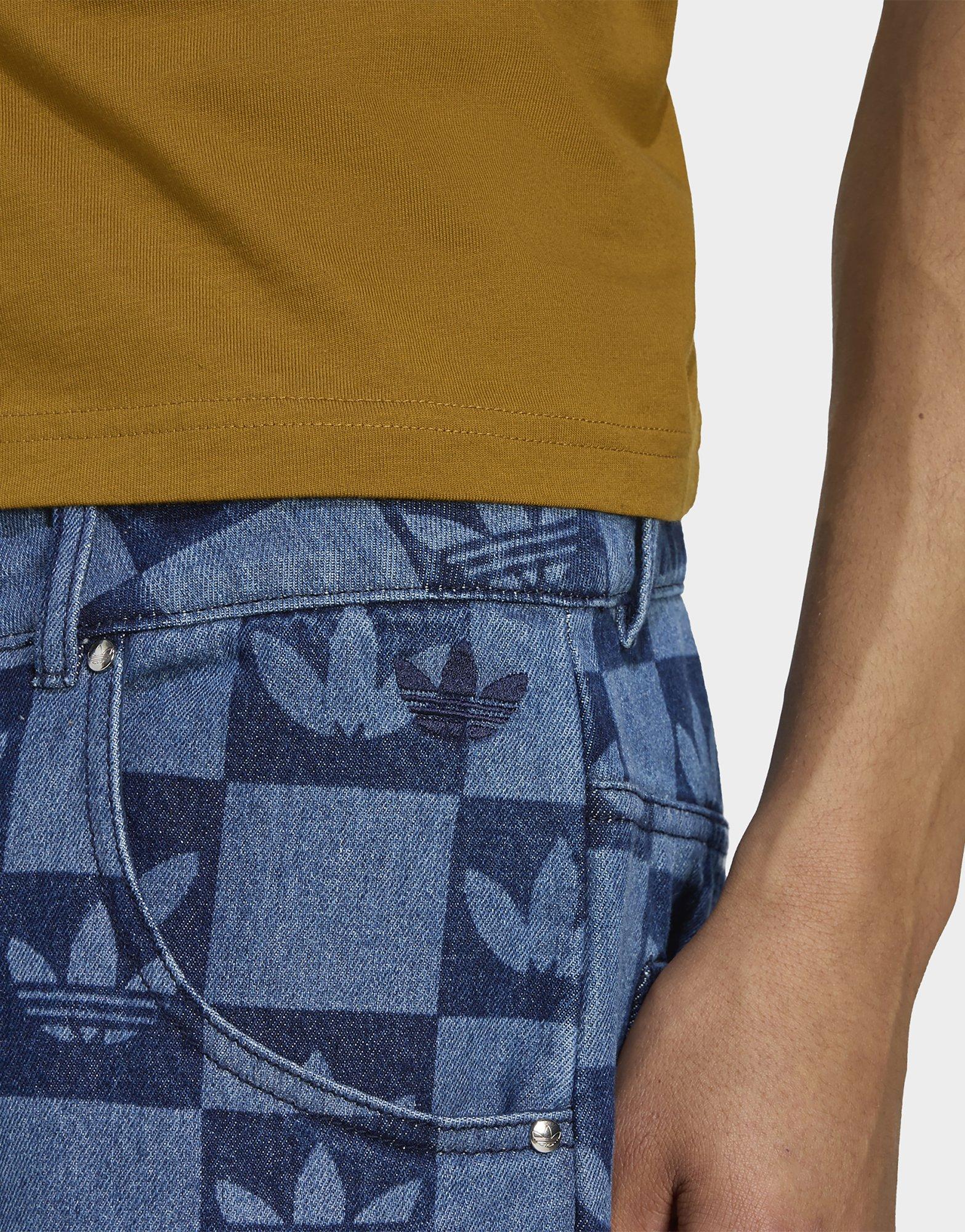 adidas Monogram All Over Print Regular Denim Broek