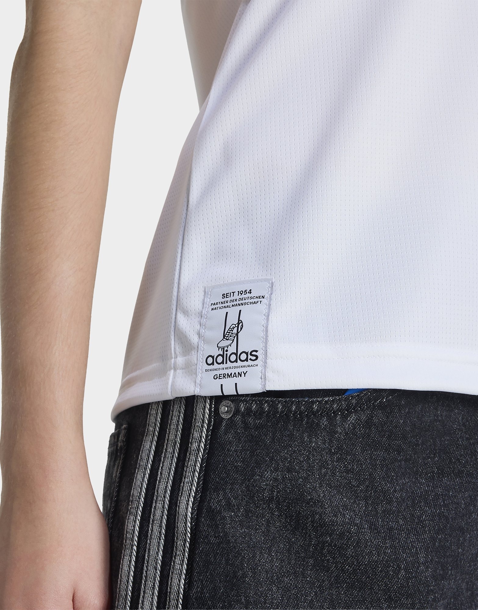adidas Camiseta de fútbol de Alemania, Réplica Anfitrión, Copa del Mundo 2026 — photo 5