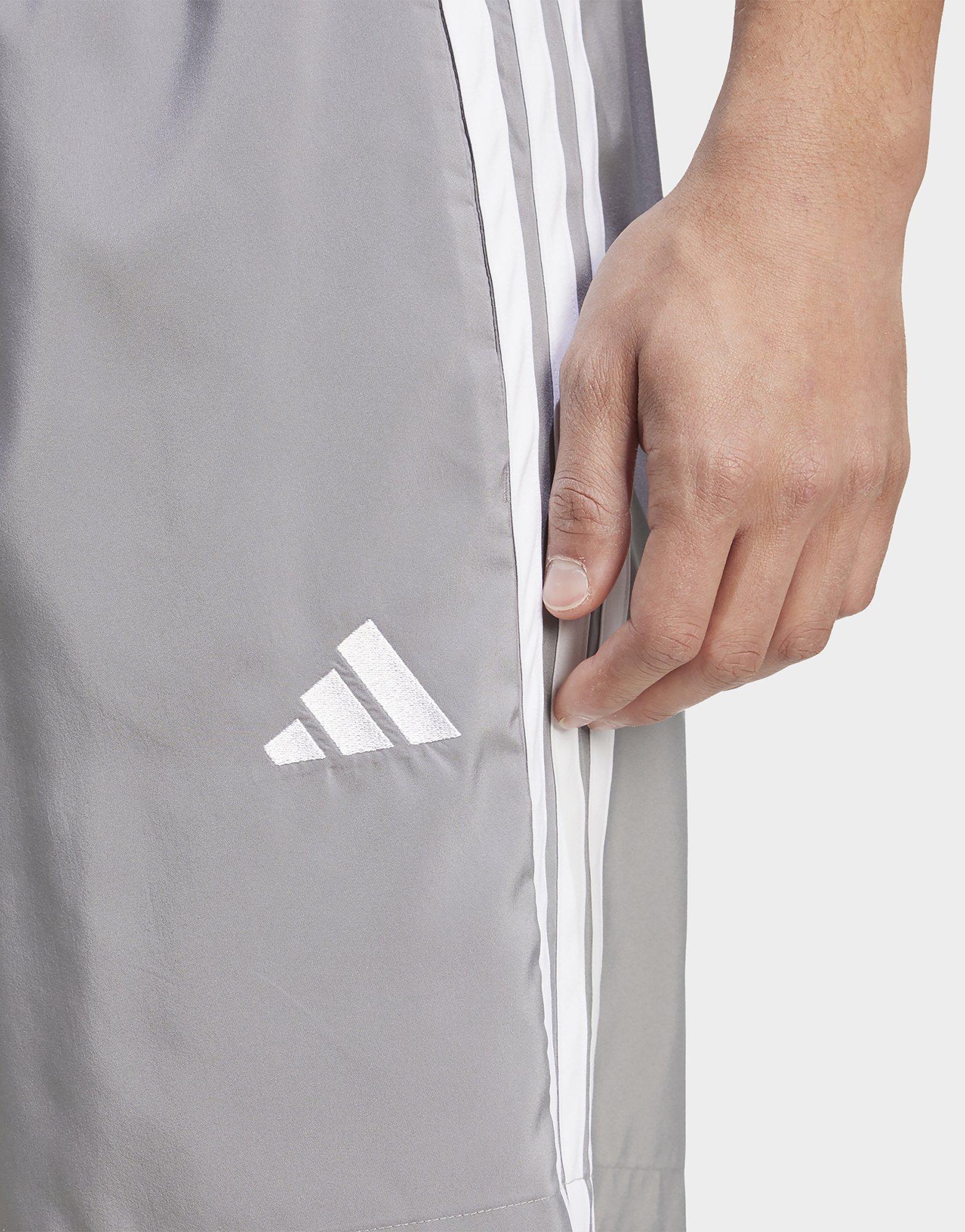 adidas Essentials 3-Stripes Chelsea Shorts