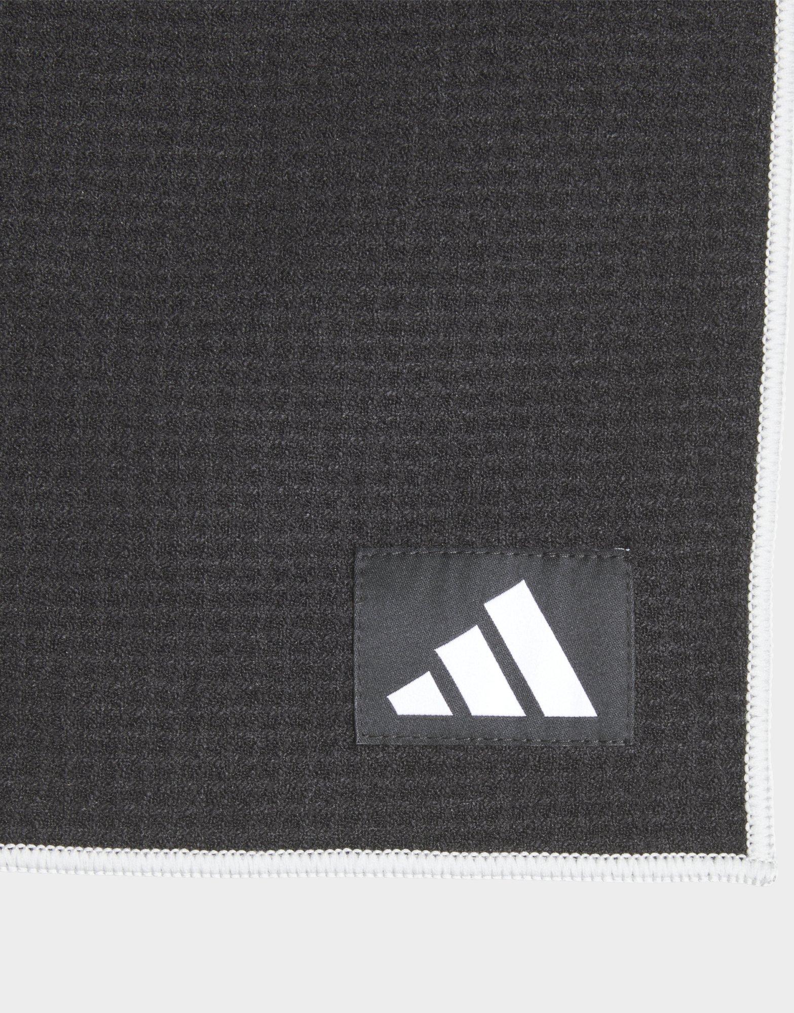 adidas CLUB MIKROFASER GOLF-HANDTUCH