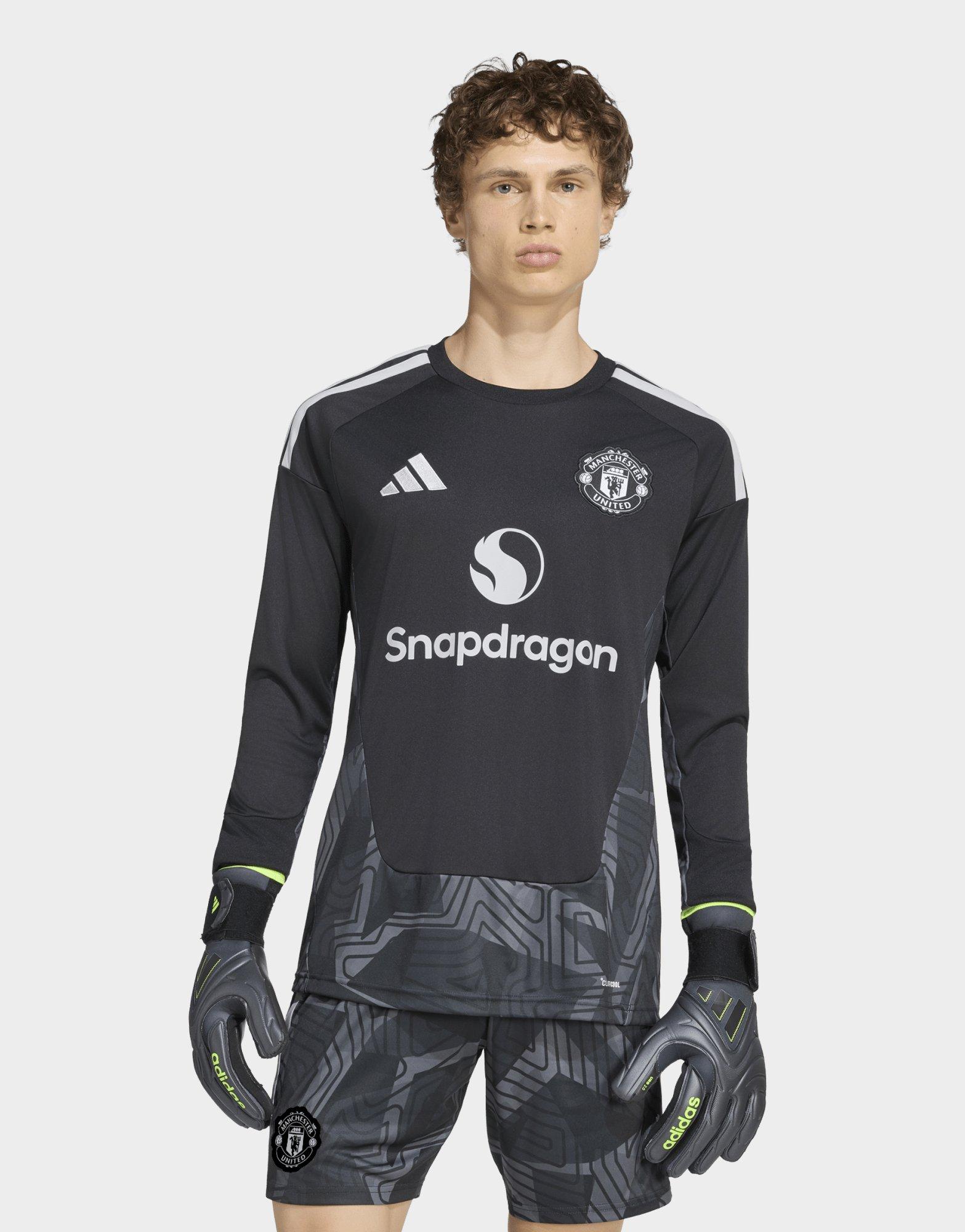 adidas Manchester United 26/27 Goalkeeper Jersey Long Sleeve