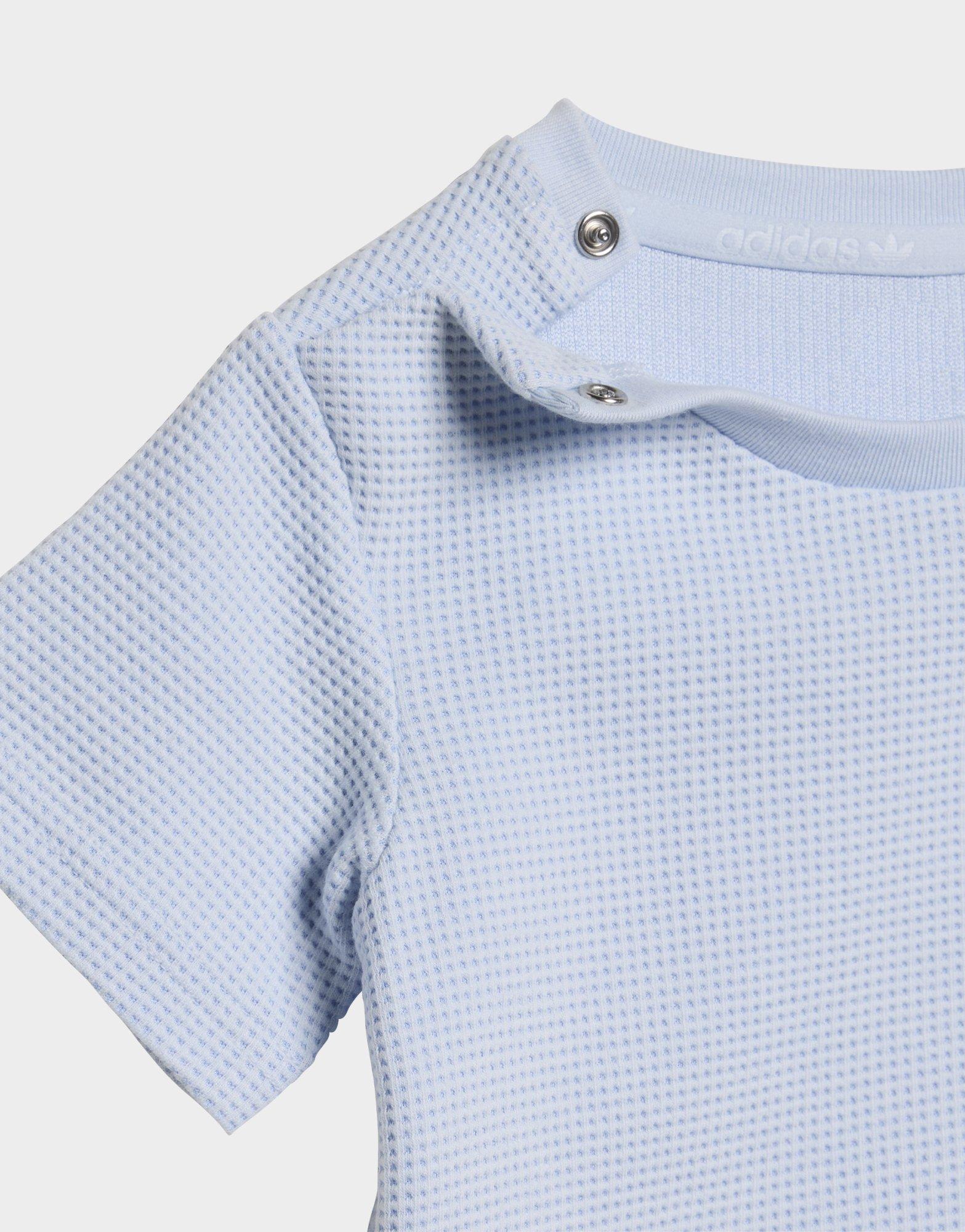 adidas REGULAR WAFFLE SHORT und T-SHIRT-SET