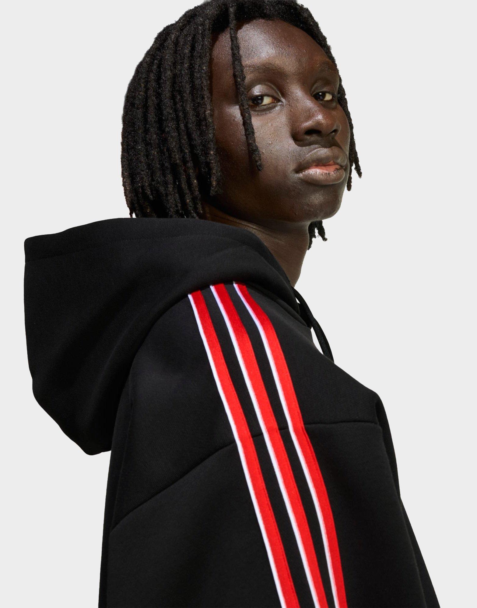 adidas SUDADERA CON CAPUCHA Y DISEÑO RIBETEADO DE 3 BANDAS