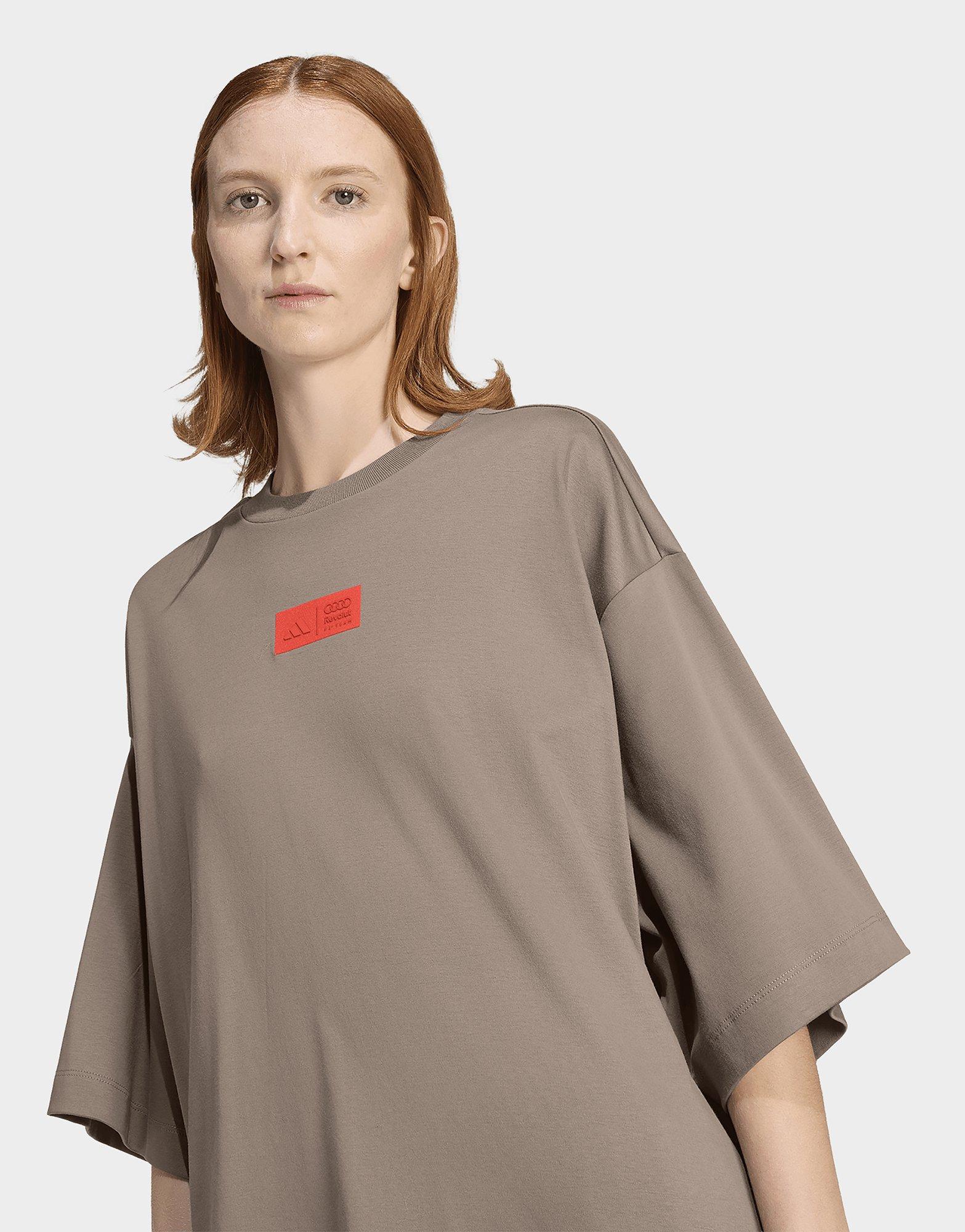 adidas AUDI REVOLUT F1 TEAM ELEVATED GRAPHIC SHORT SLEEVE TEE