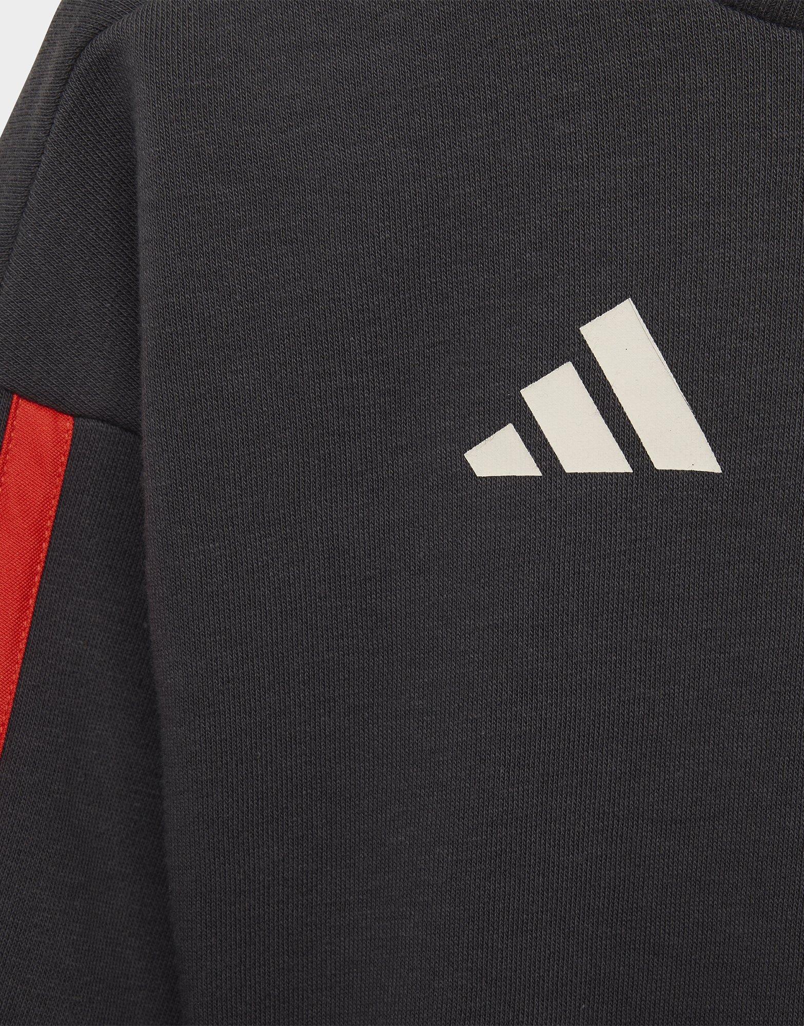 adidas AUDI REVOLUT F1 TEAM DNA BABY JOGGINGPAK MET LANGE MOUWEN