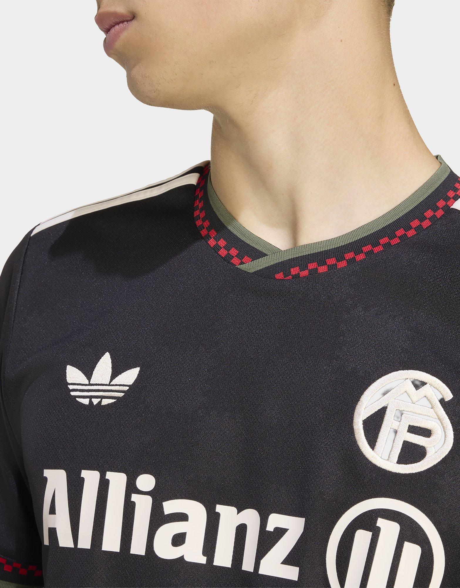 adidas FC Bayern München 2025/2026 Third Kit Women’s Team