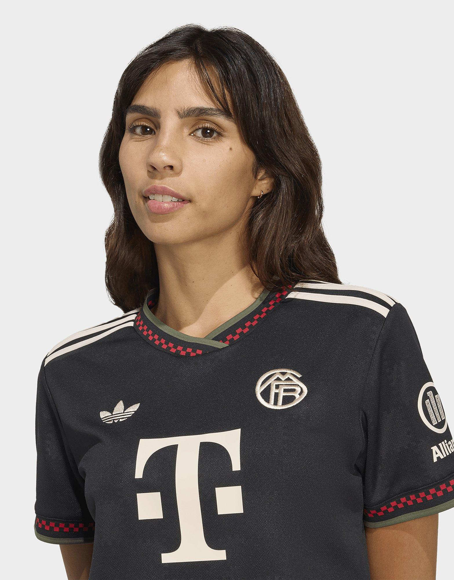 adidas FC Bayern 25/26 Cropped Third Jersey