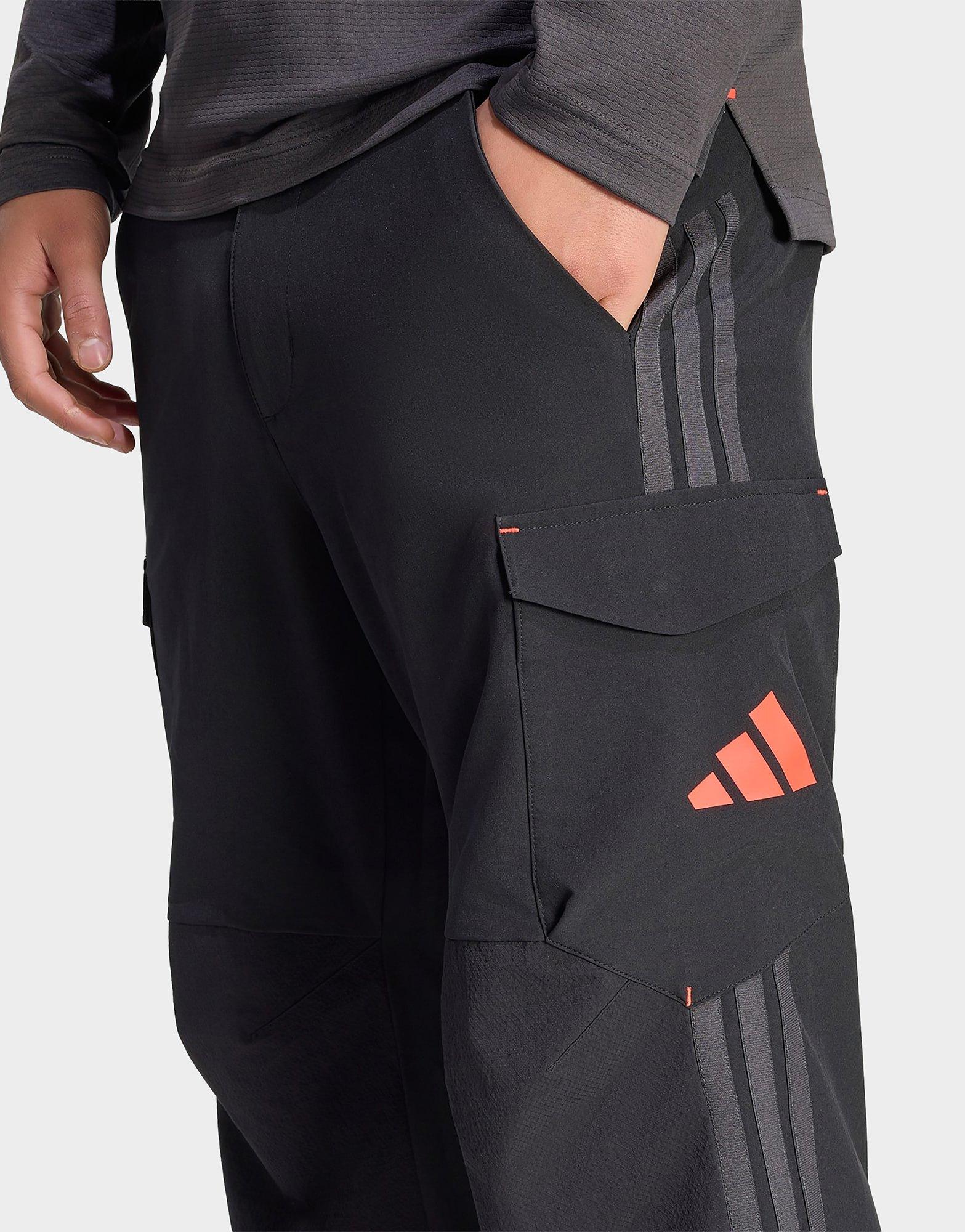 adidas PANTALÓN AUDI REVOLUT F1 TEAM MECHANICS