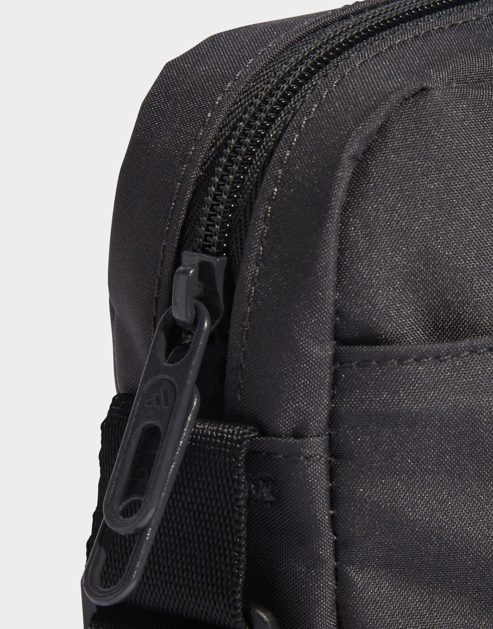 adidas SAC ORGANISEUR AUDI REVOLUT F1 TEAM DNA