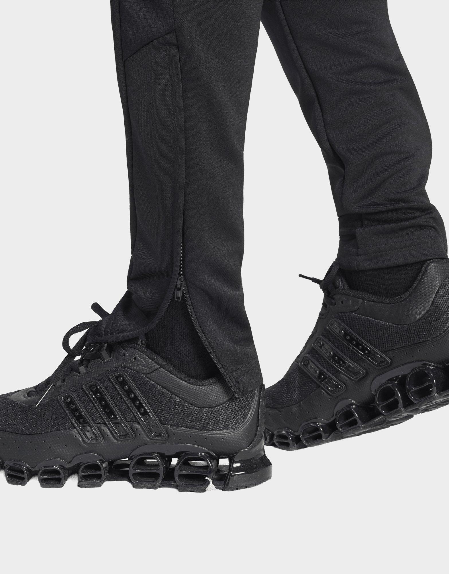 adidas Tiro 26 Essentials Training Pants