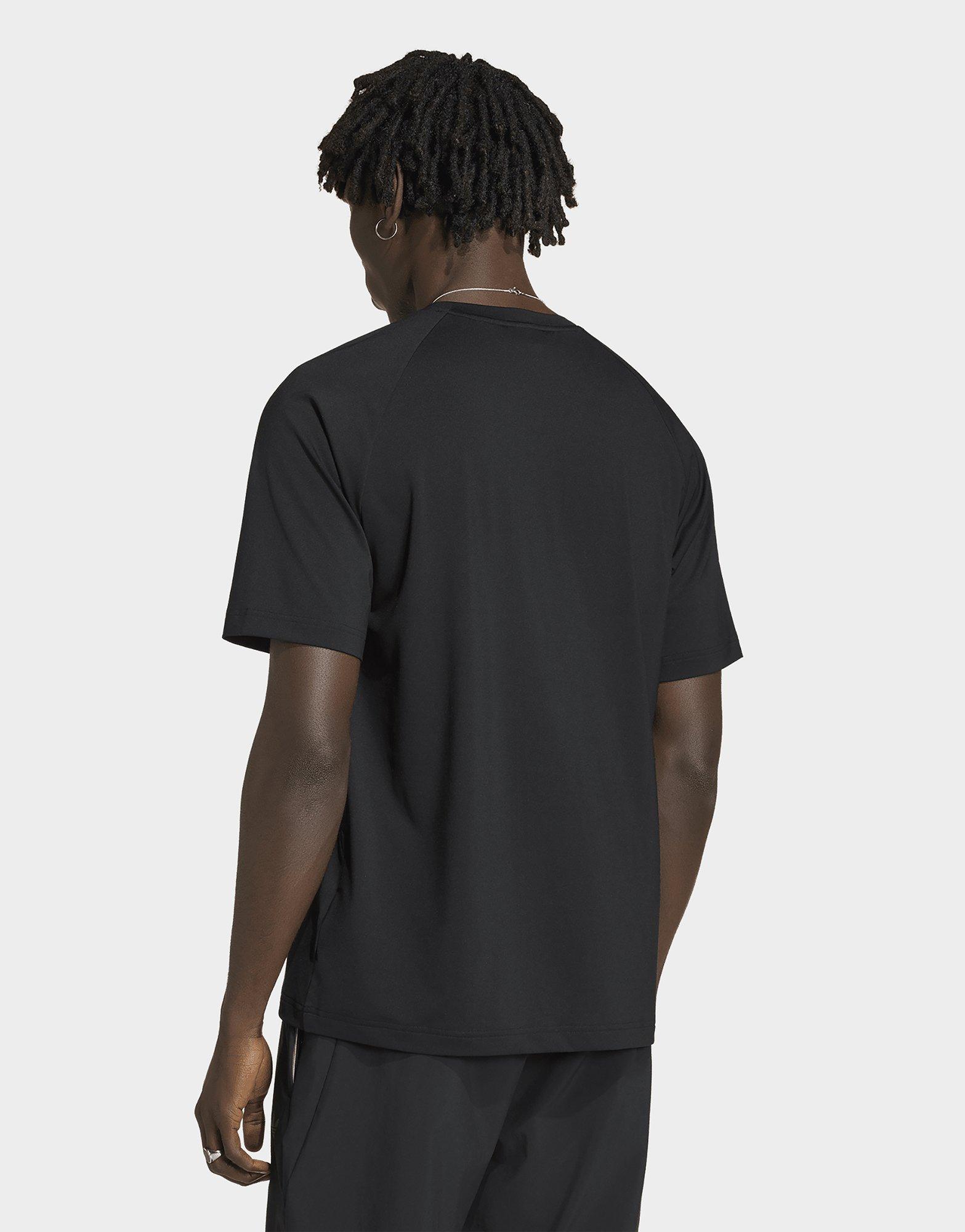 adidas TECH TREFOIL ESSENTIALS POLYESTER TEE