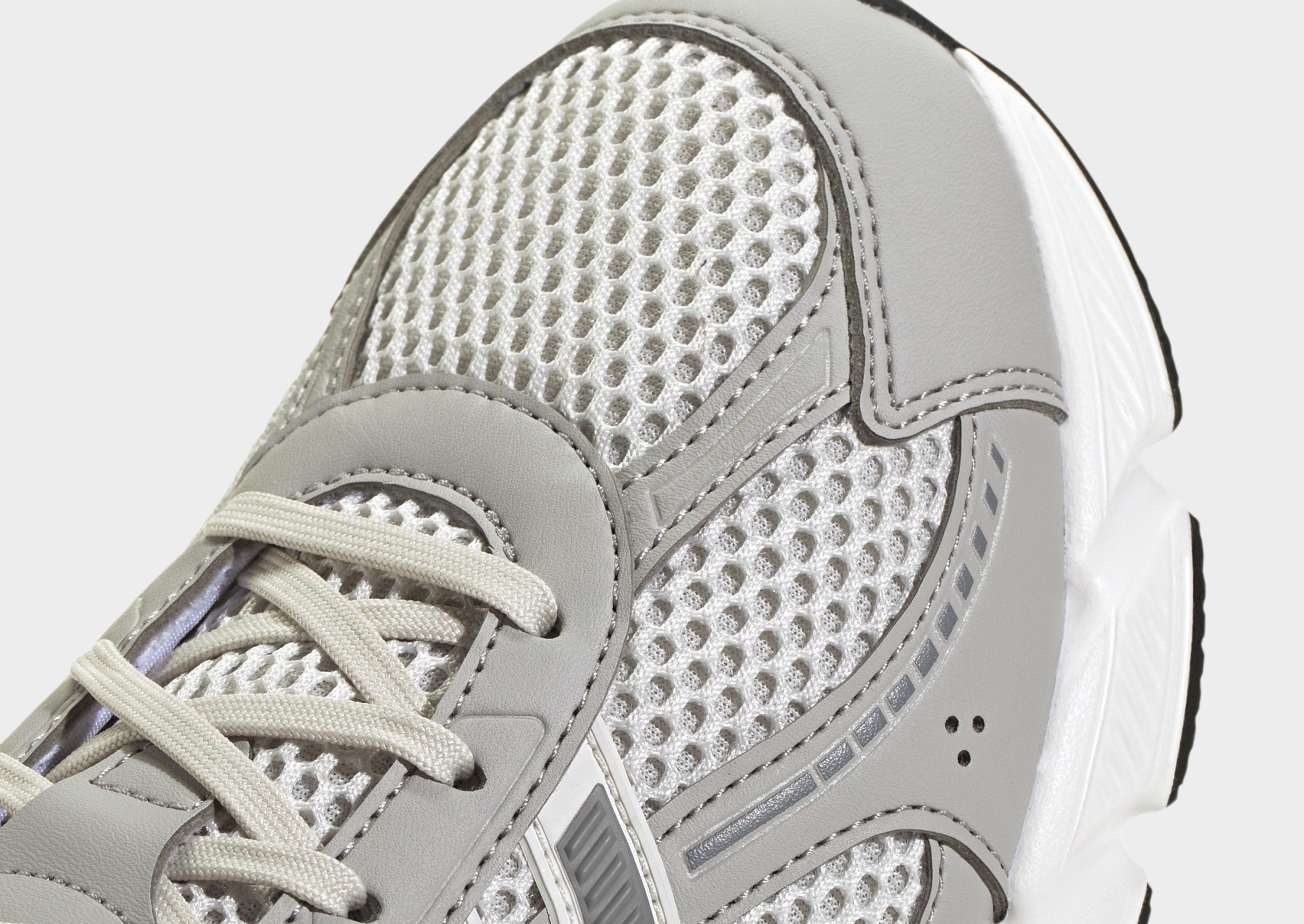 adidas Technochaos 2000 Shoes