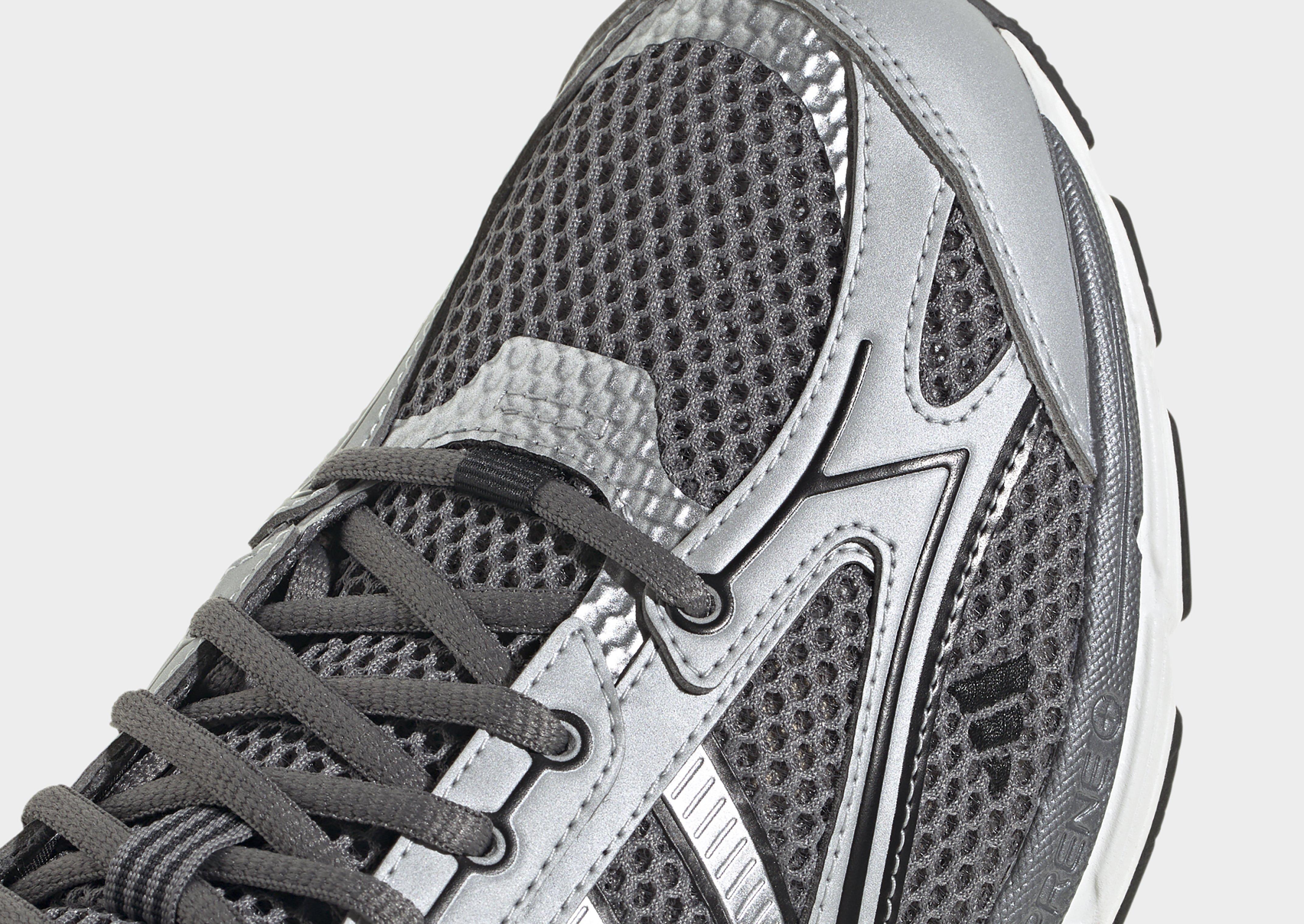 adidas Sneaker SPIRITAIN 2000