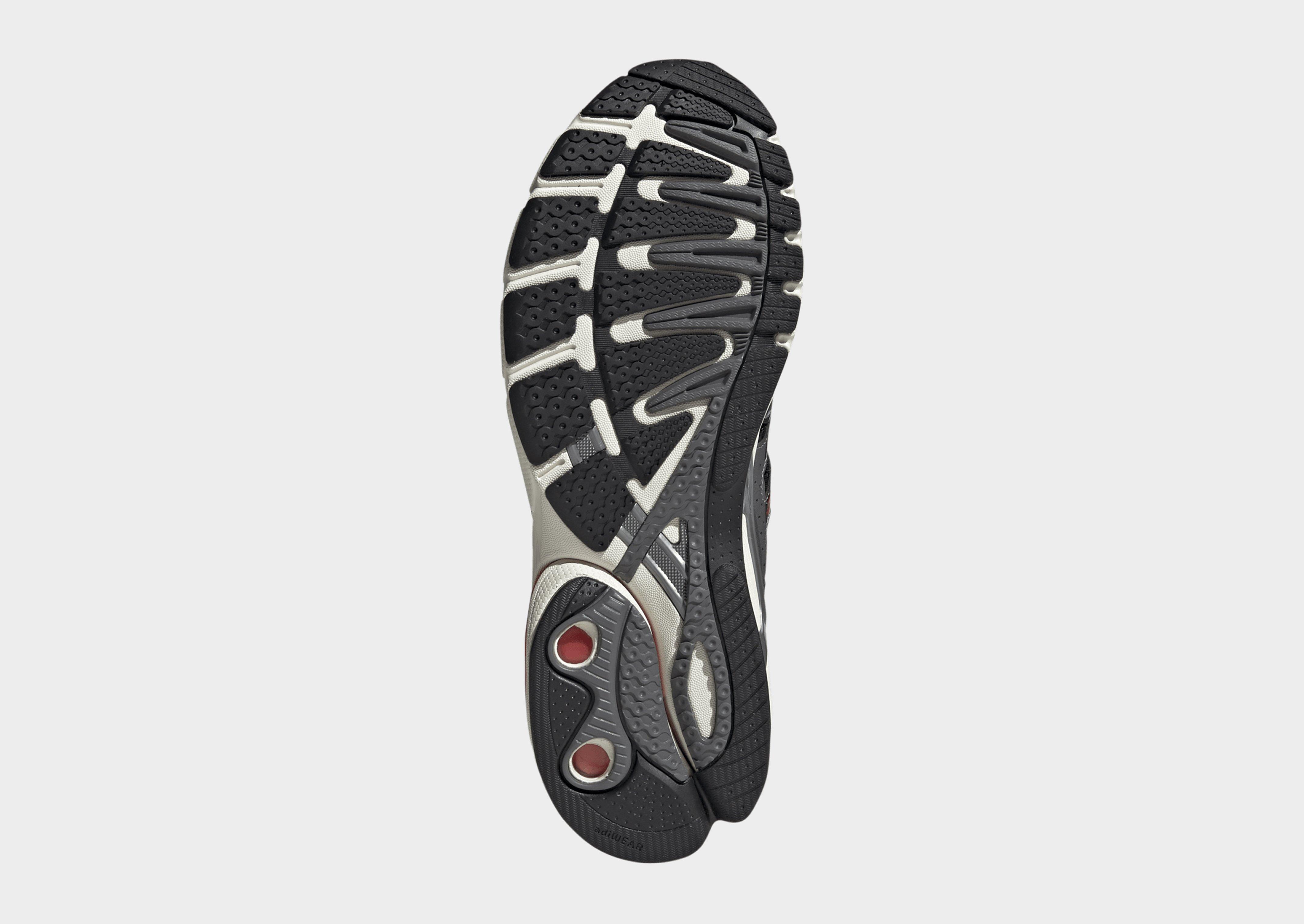 adidas Adistar Control 5 Shoes