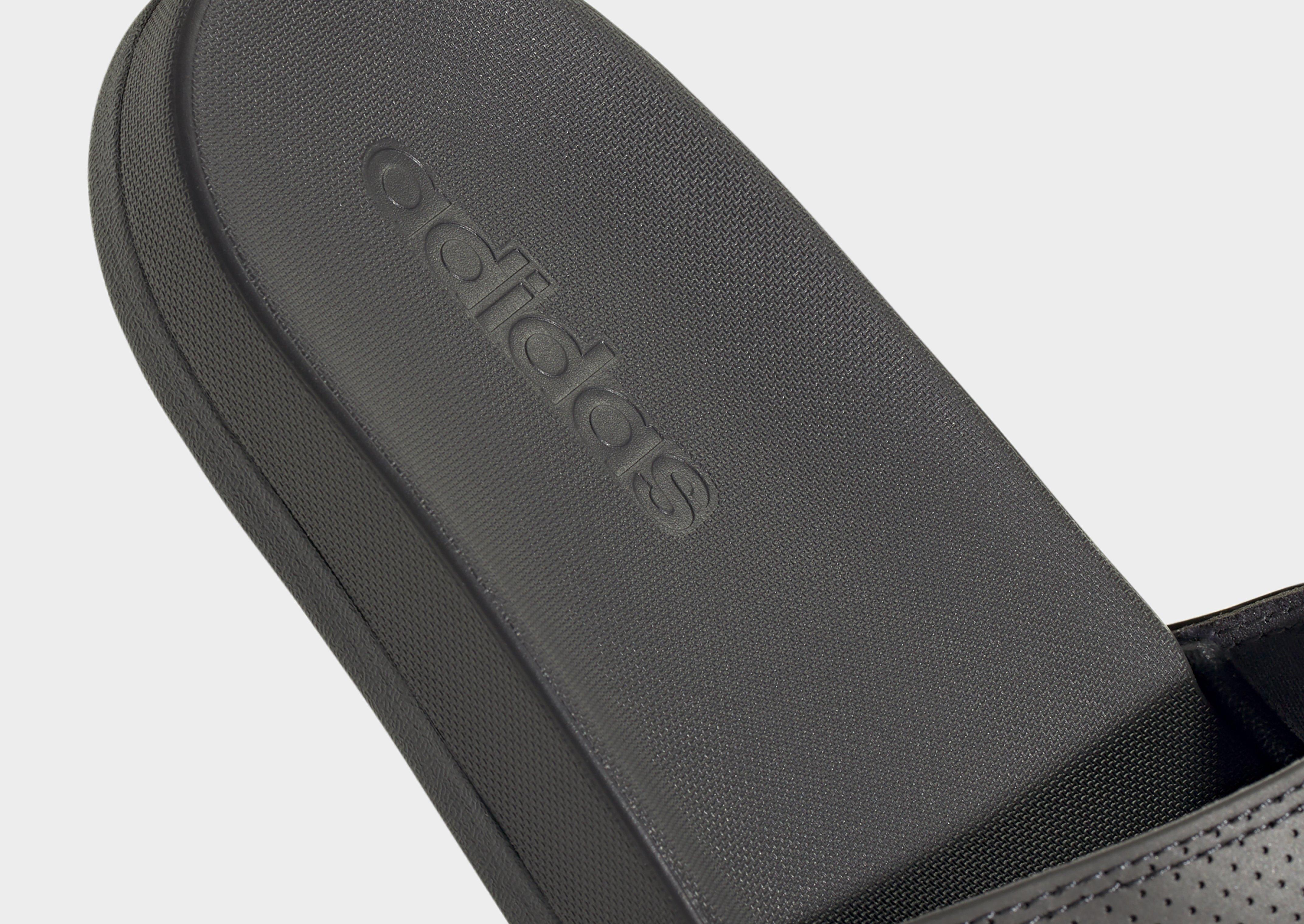 adidas ADILETTE COMFORT AUDI REVOLUT F1 TEAM SLIDES