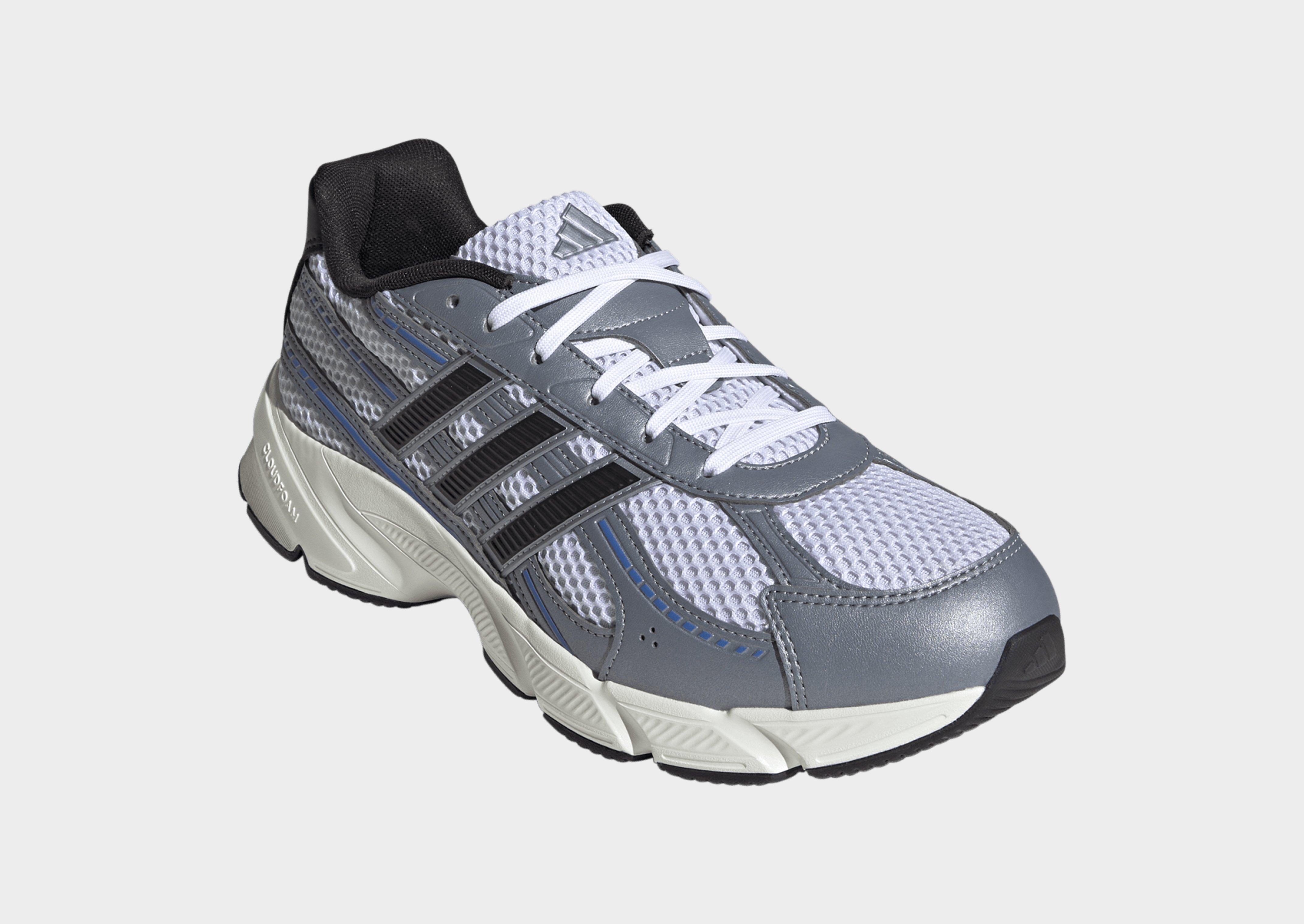 adidas Technochaos 2000 Shoes
