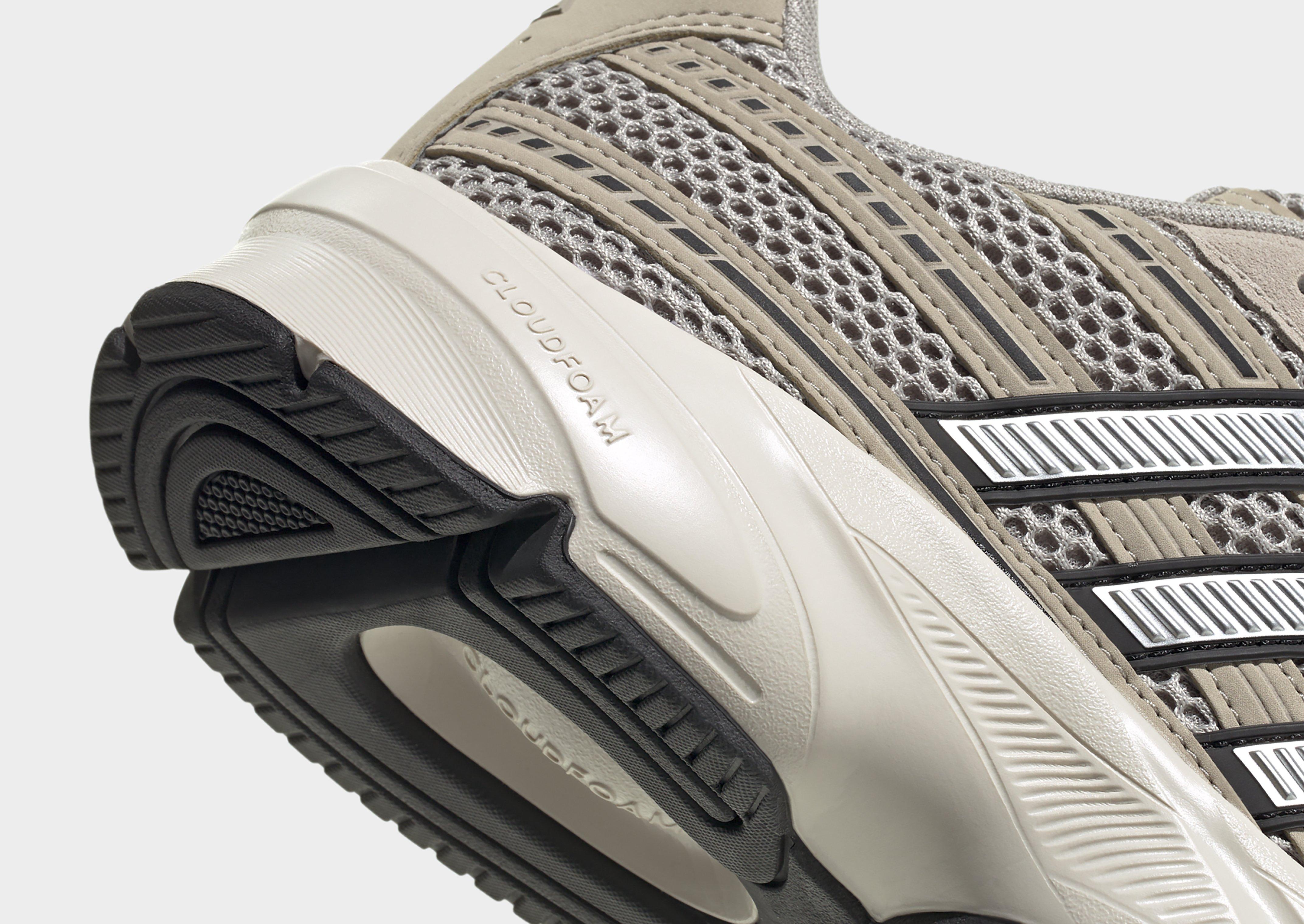 adidas Technochaos 2000 Shoes
