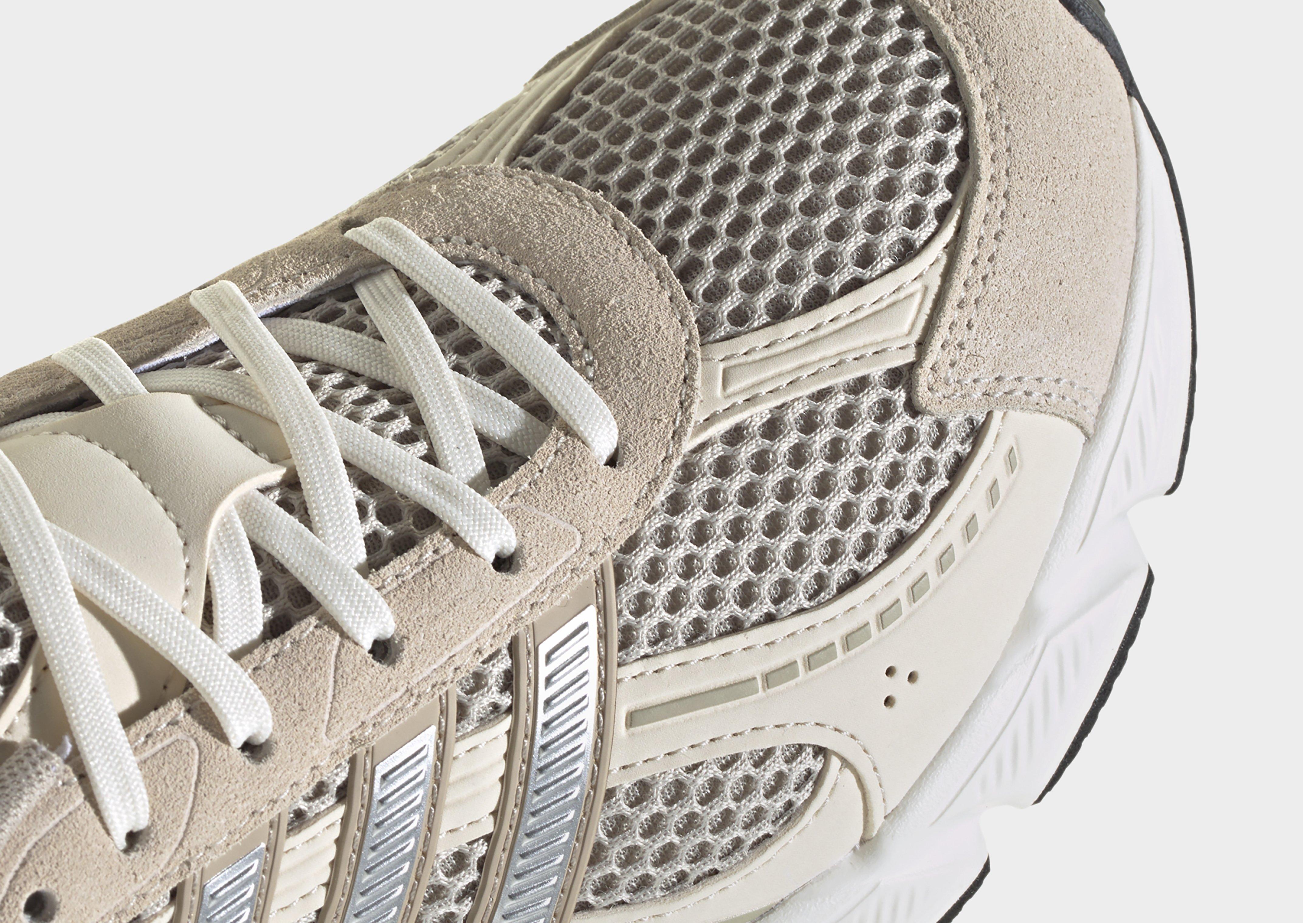 adidas Technochaos 2000 Shoes