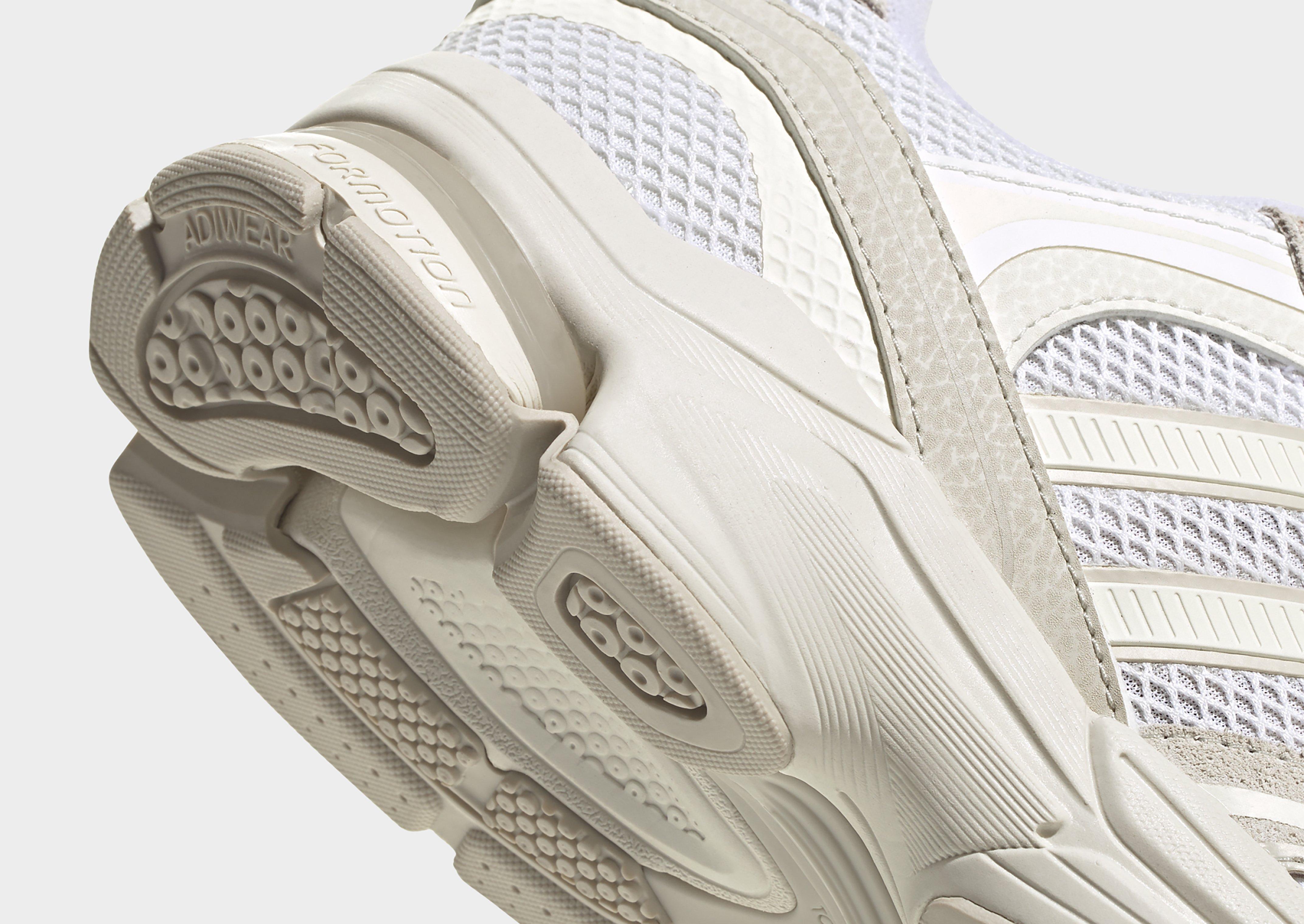 adidas Chaussure Spiritain 2000