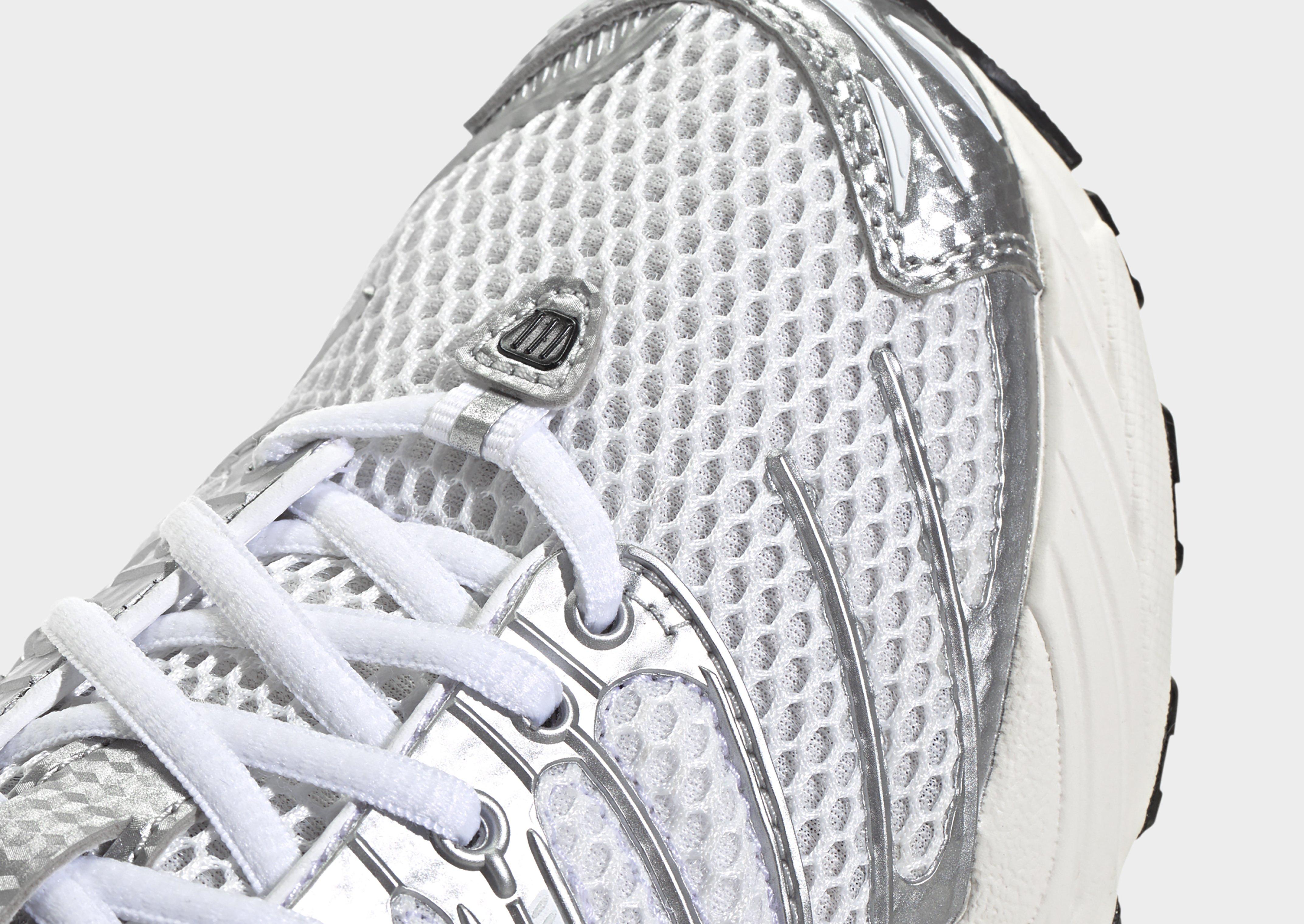 adidas ADISTAR CONTROL 3 SCHOENEN