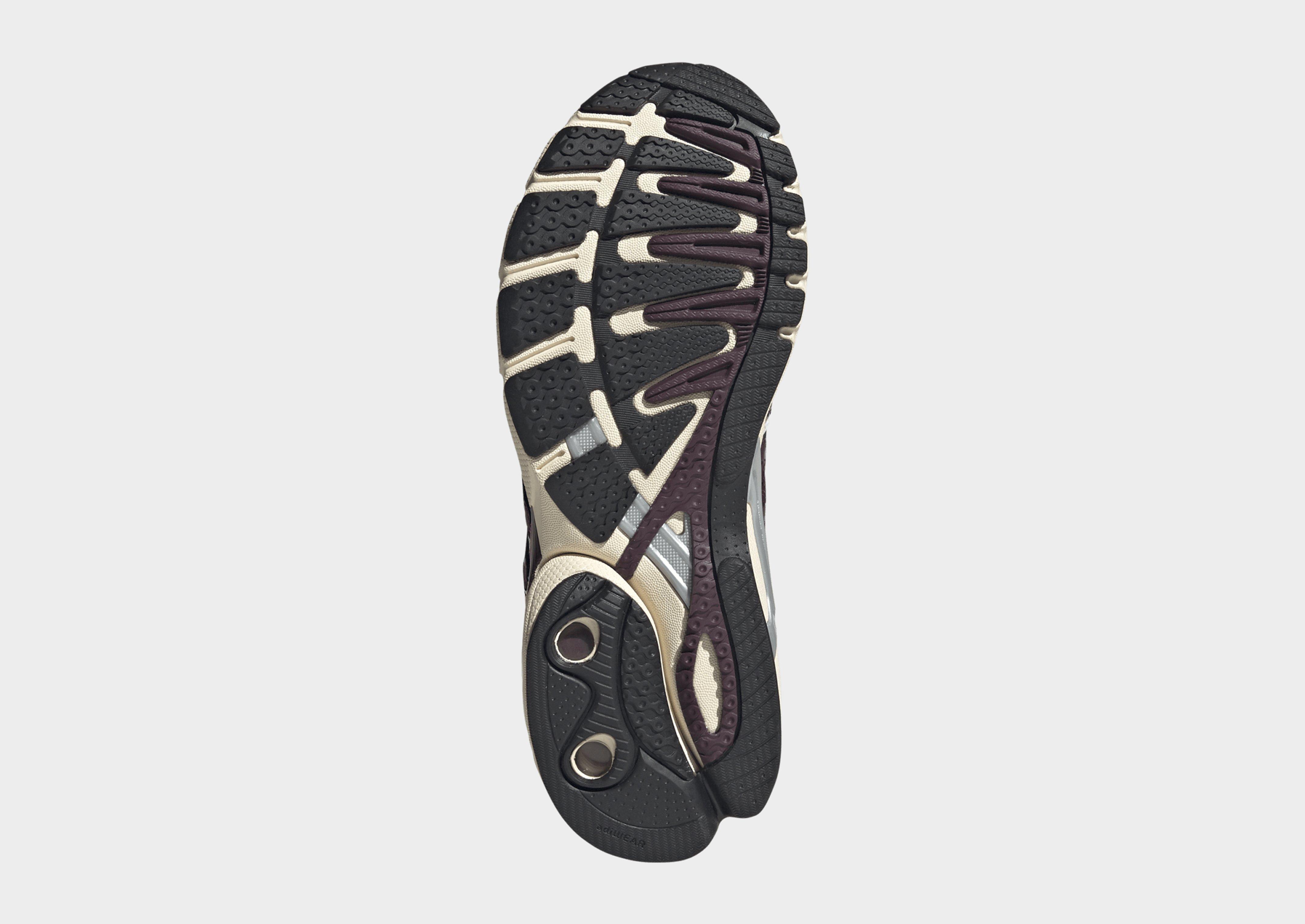 adidas Adistar Control 5 Schuh