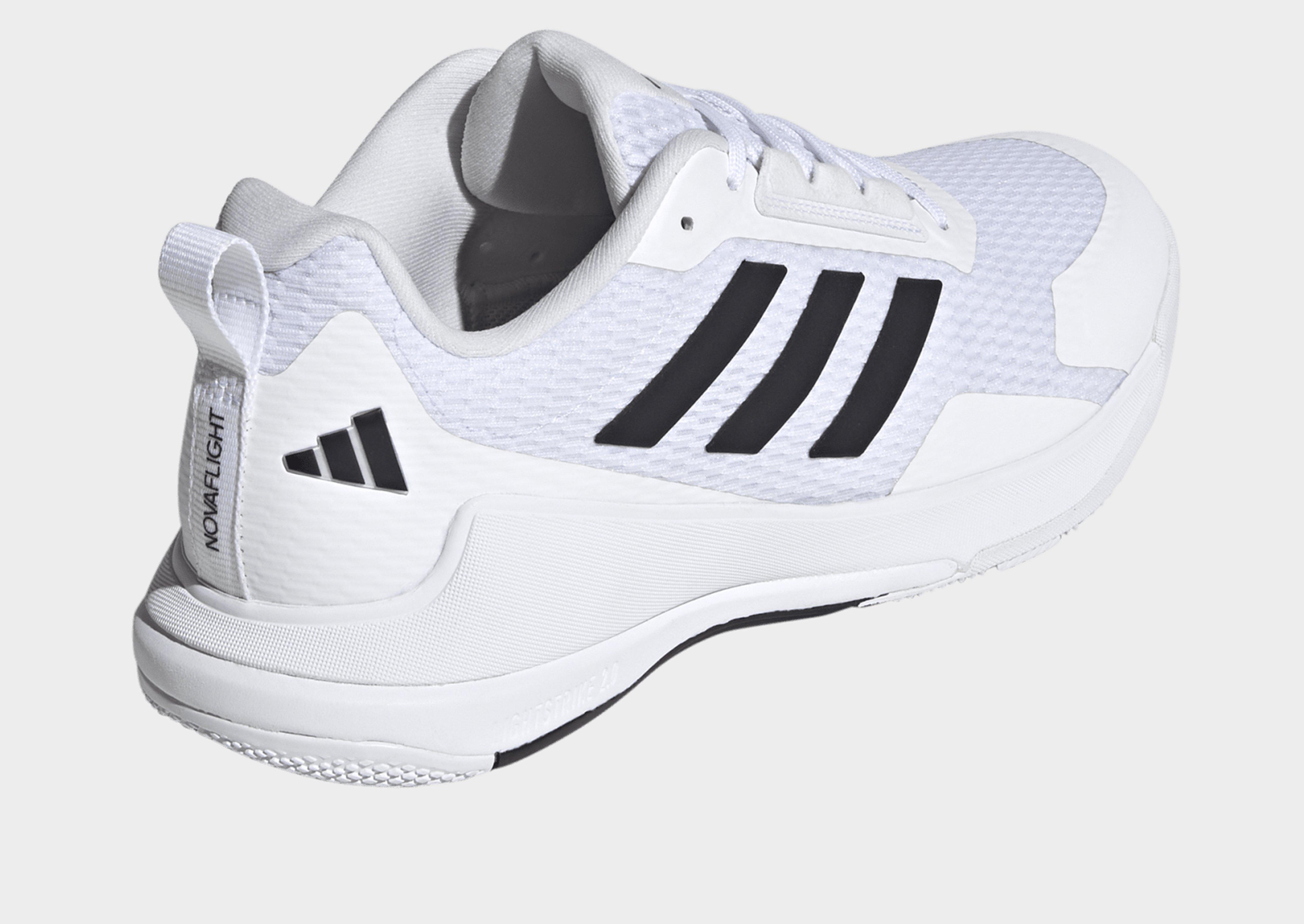 adidas Novaflight 2 Indoor Schuh