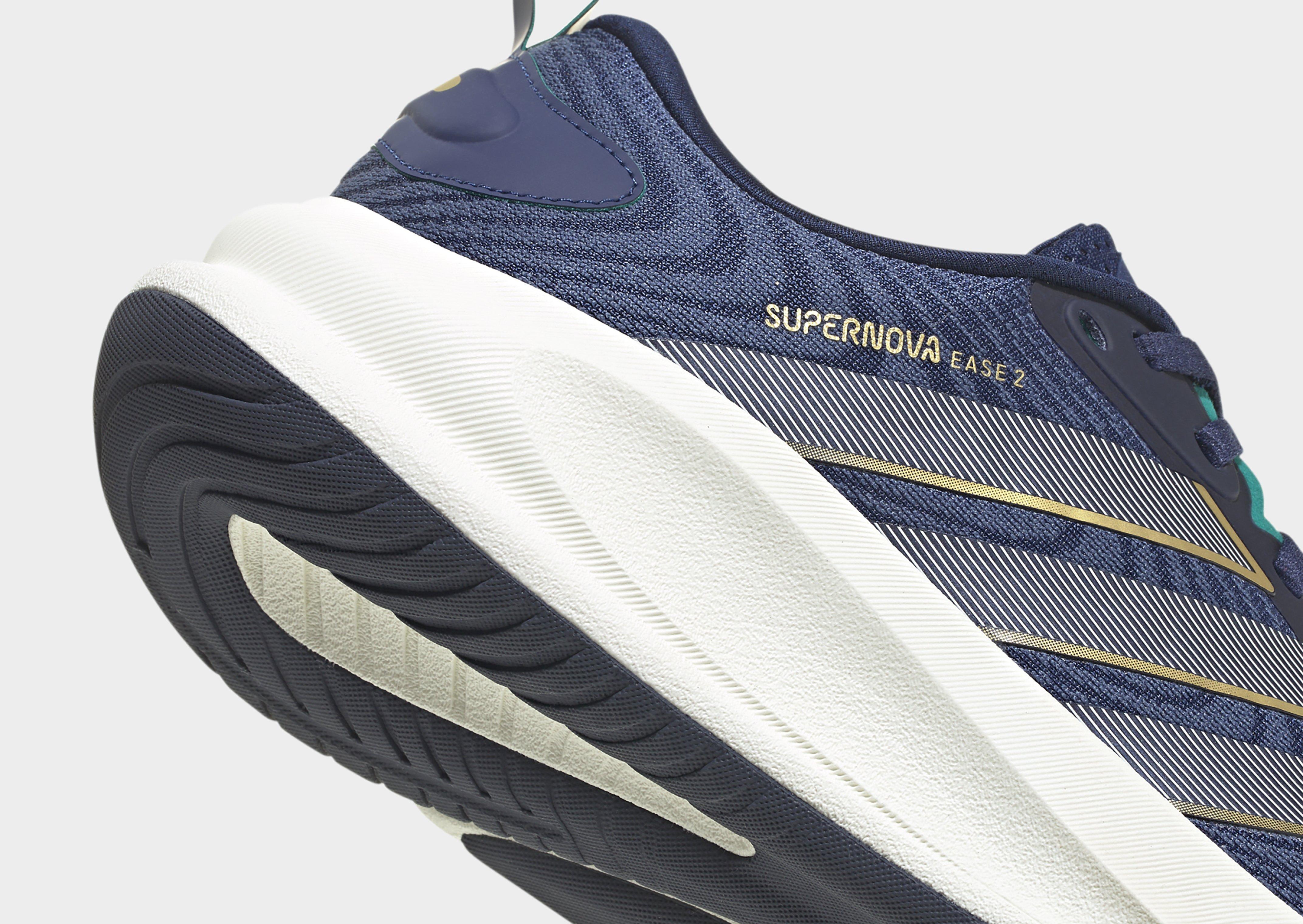 adidas Supernova Ease 2 Running Shoes
