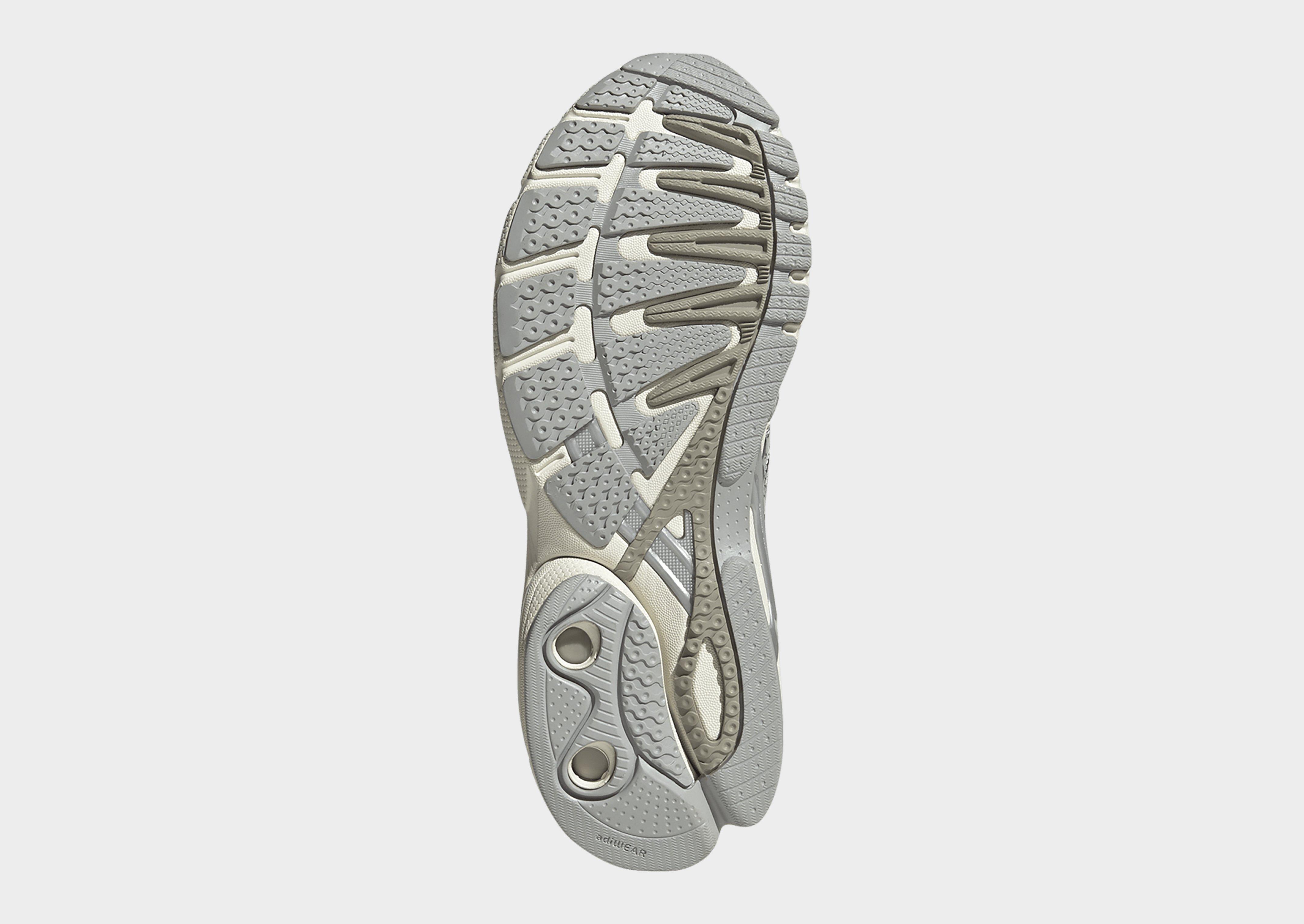 adidas ADISTAR CONTROL 5 SHOES