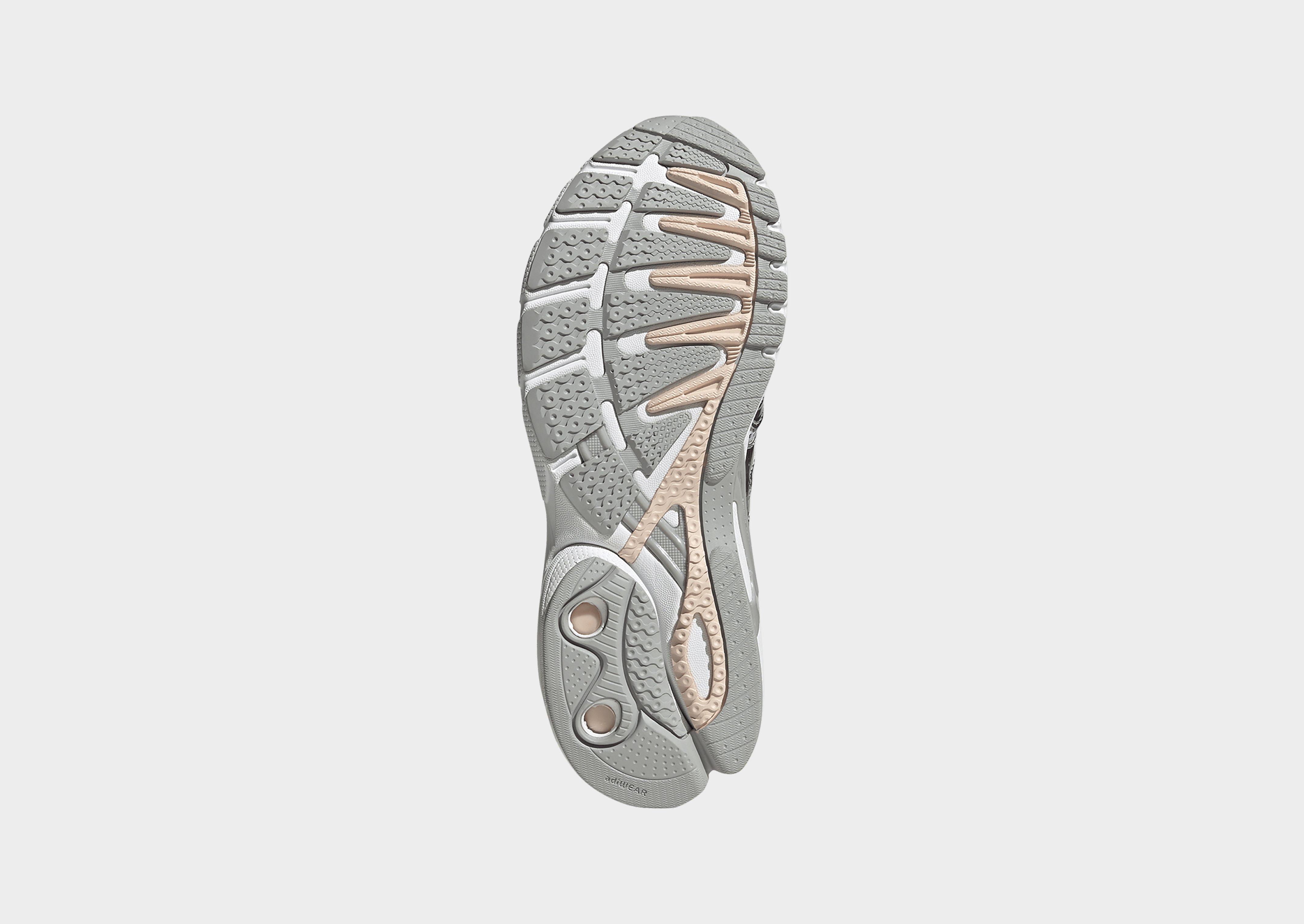adidas Adistar Control 5 Schuh