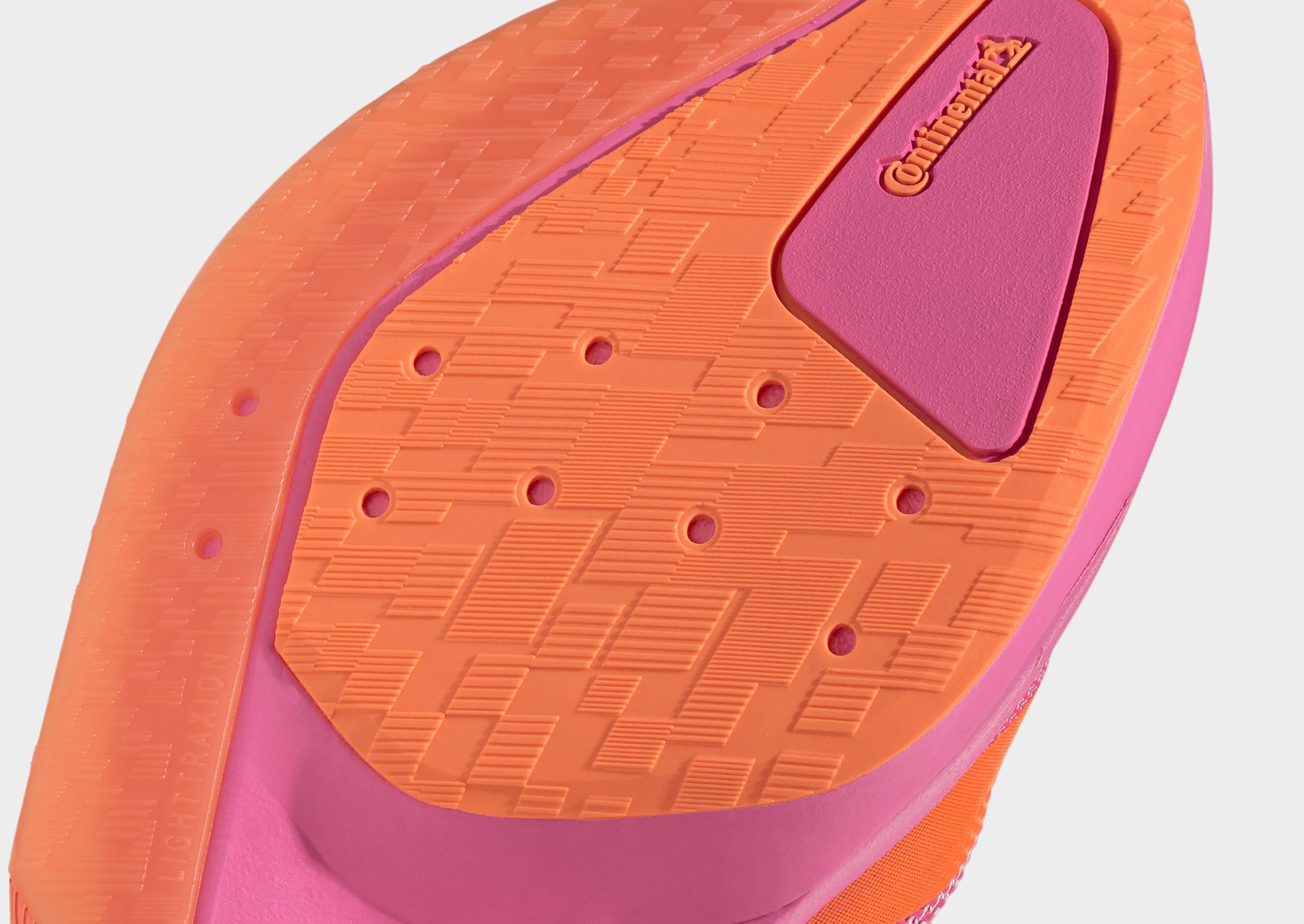 adidas ADIZERO Boston 13