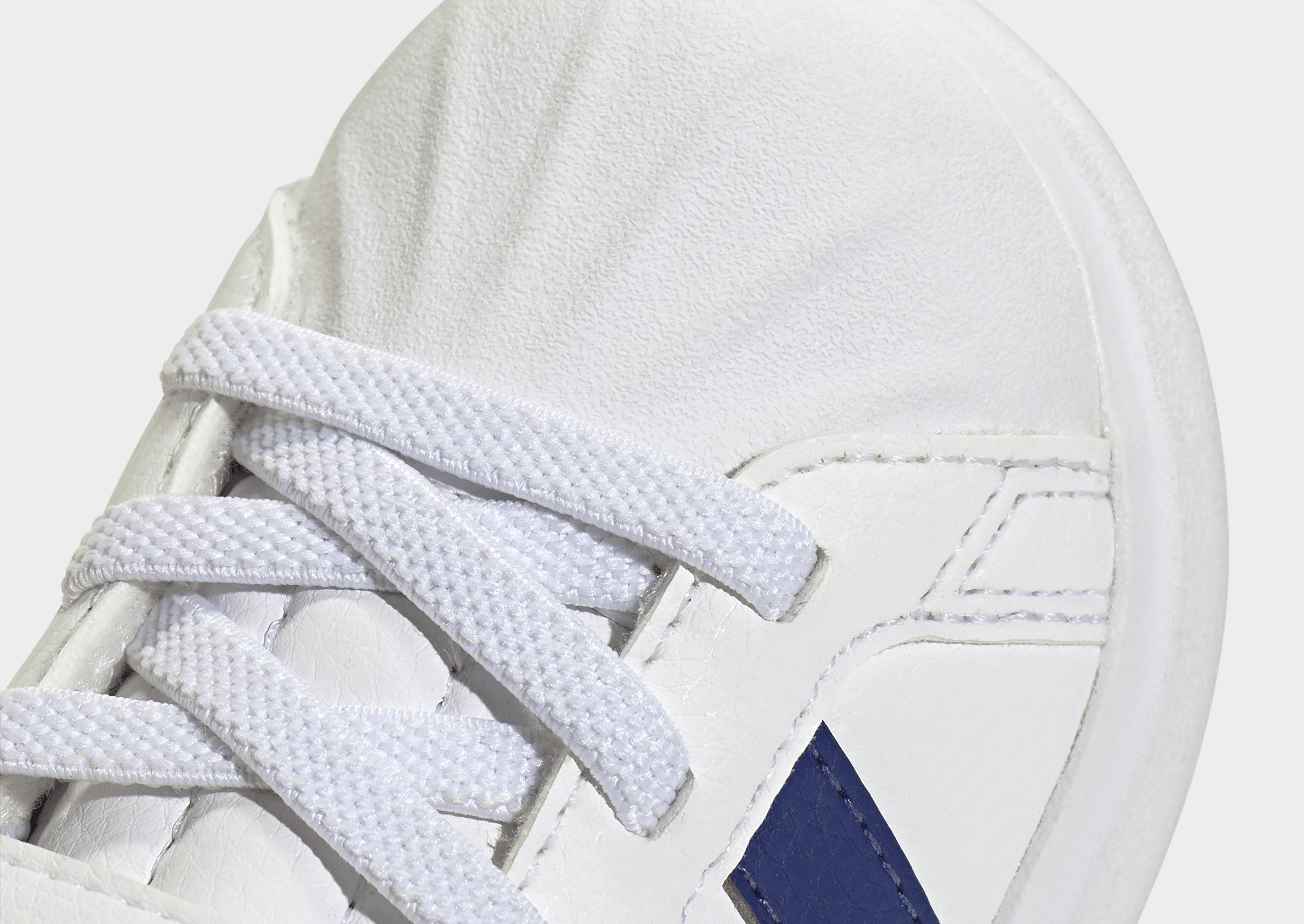 adidas Streettalk