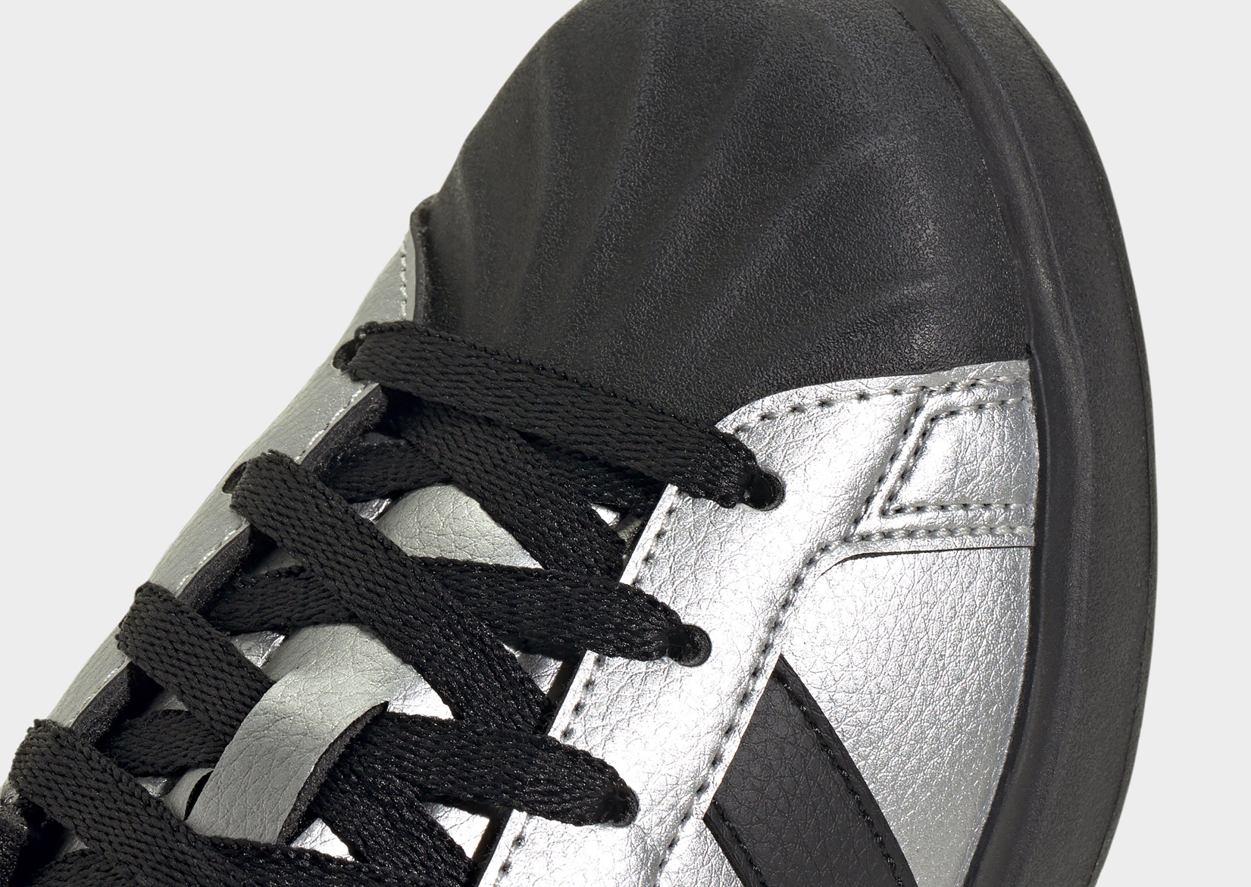adidas Streettalk