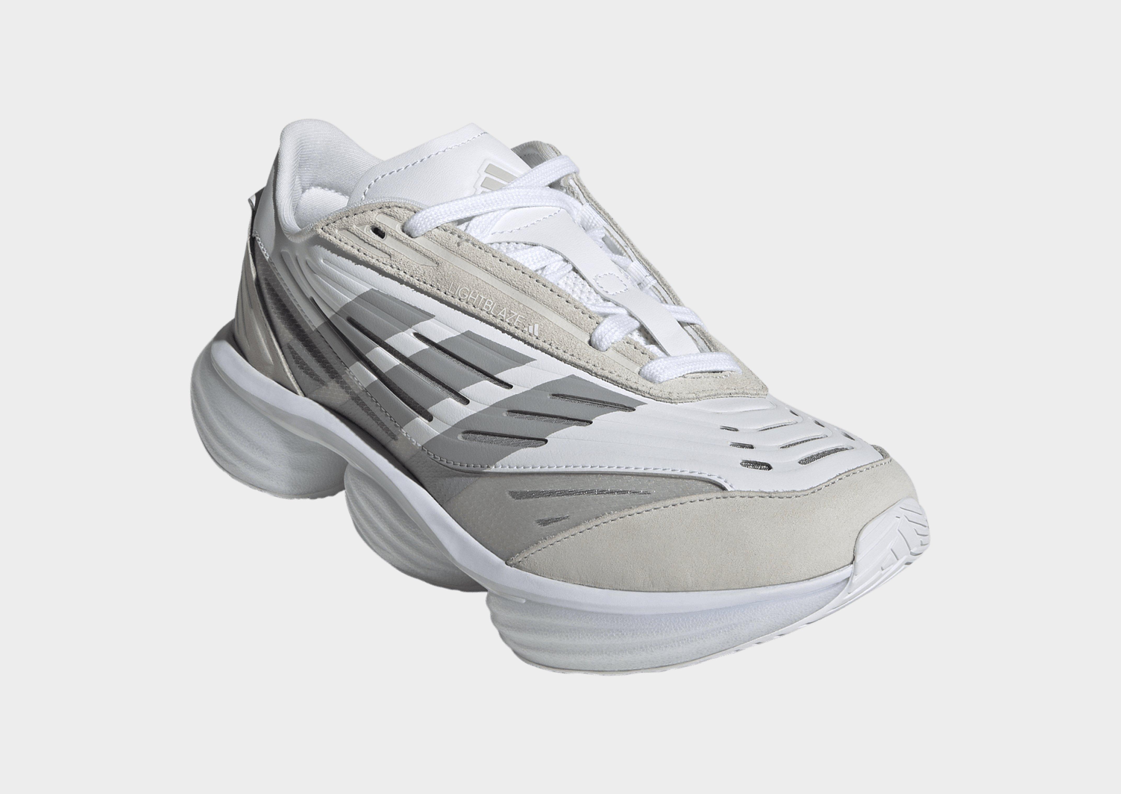 adidas LIGHTBLAZE POD+ SCHUH
