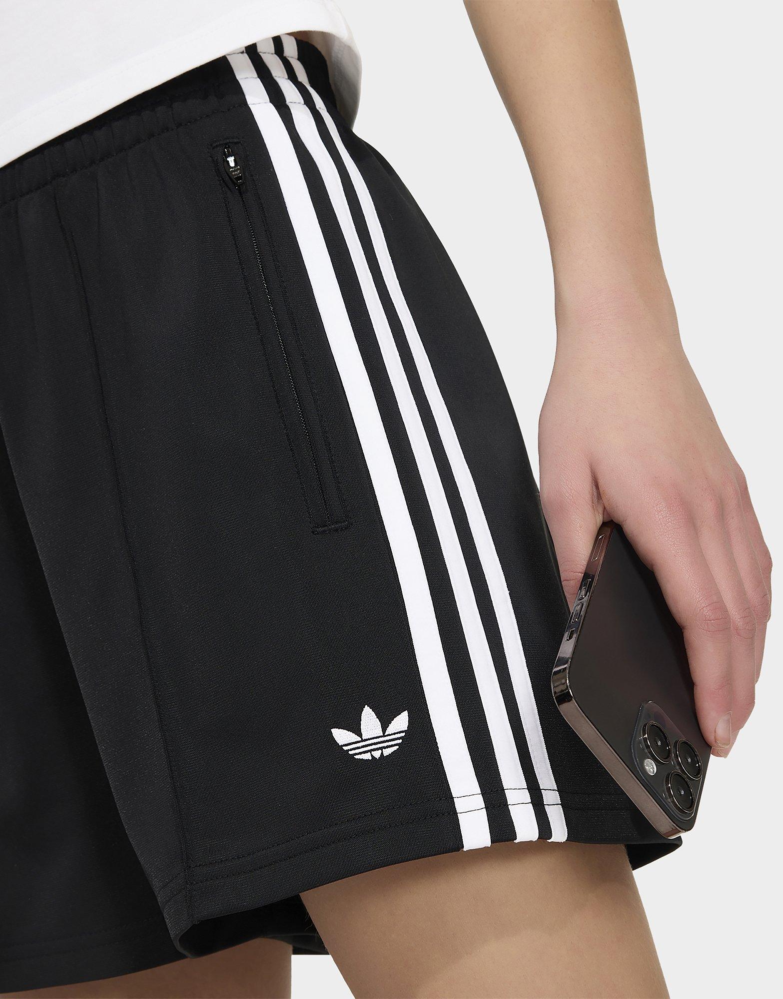 adidas Firebird Shorts, Bügelfalten