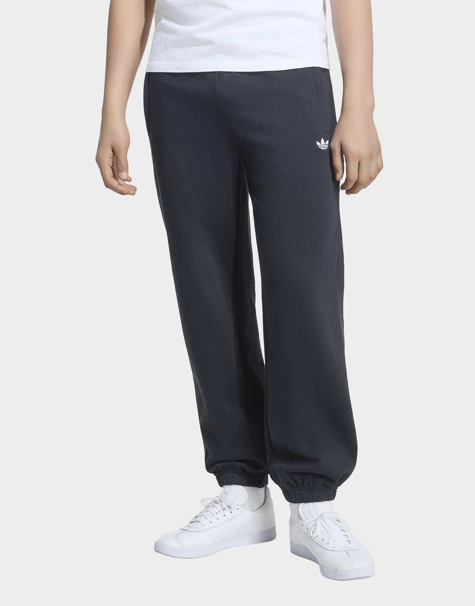 adidas Joggers In Tessuto Felpato Oversize