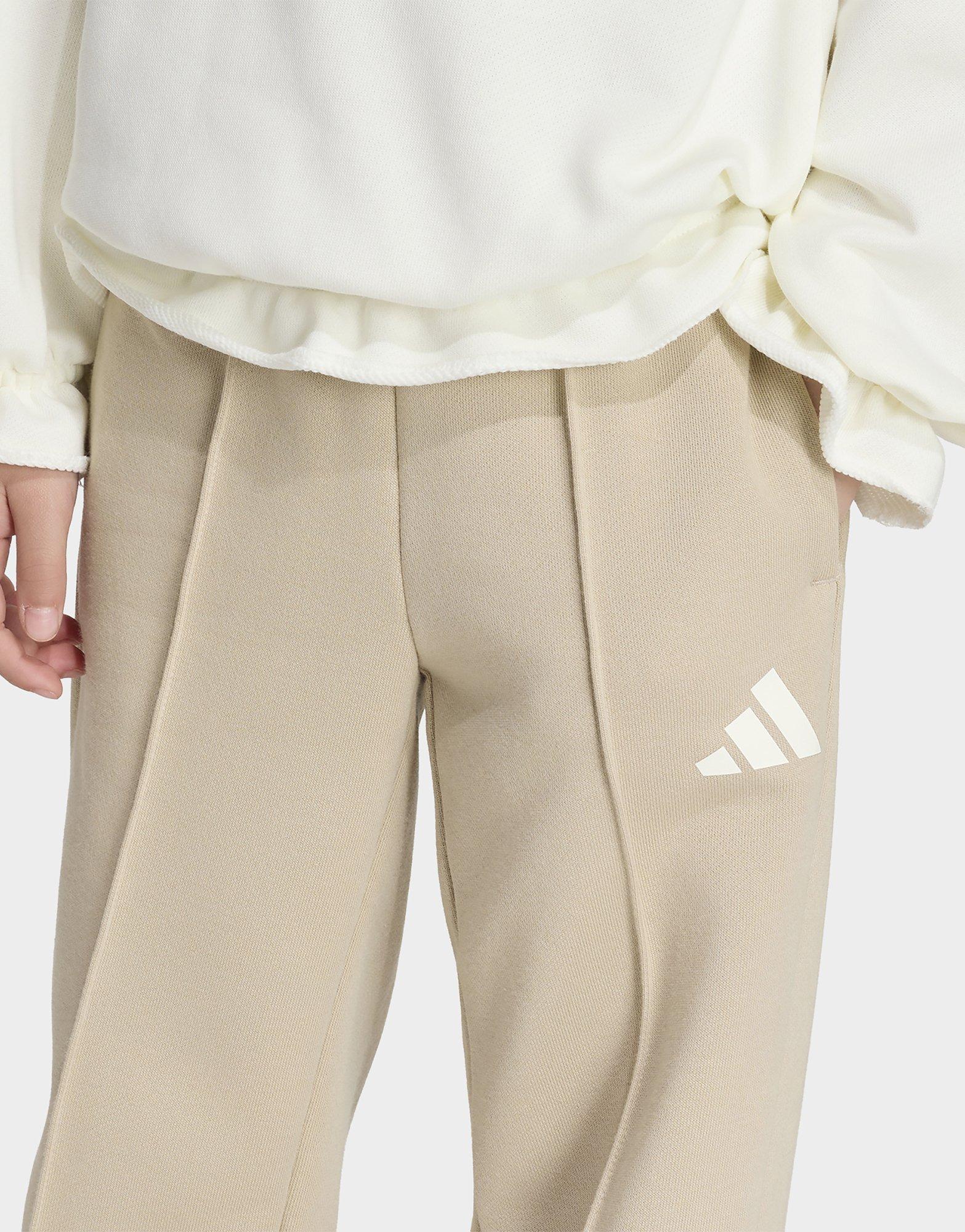 adidas Seasonals Sweatset, Rüschen