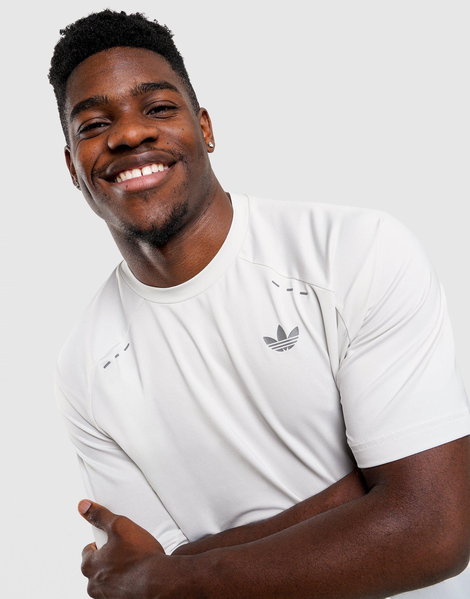 adidas T-shirt Tech Trefoil Essentials Polyester