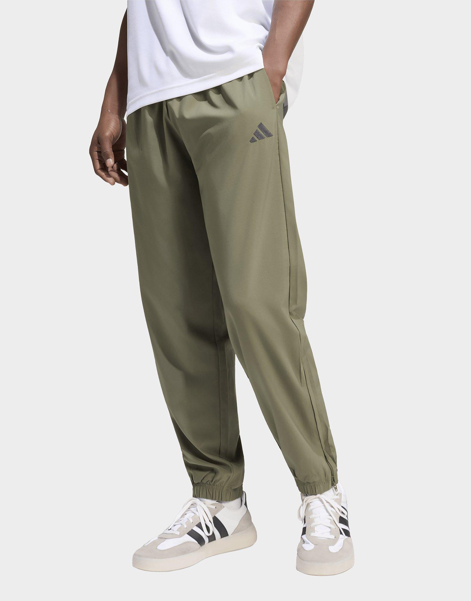 adidas Pantaloni Essentials Stanford Lite IN tessuto intrecciato con gamba affusolata con orli con piccolo logo