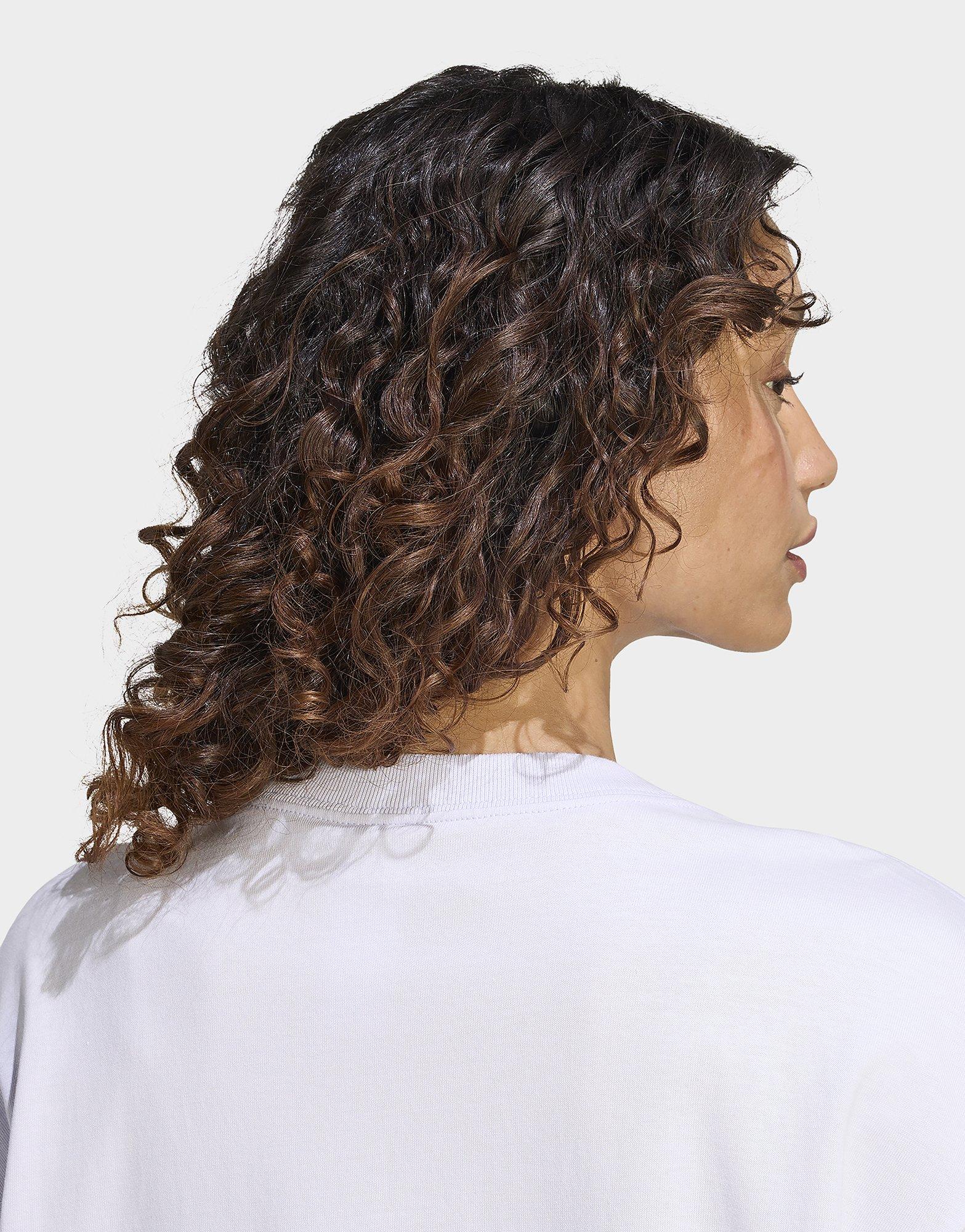 adidas T-shirt Essentials Boyfriend