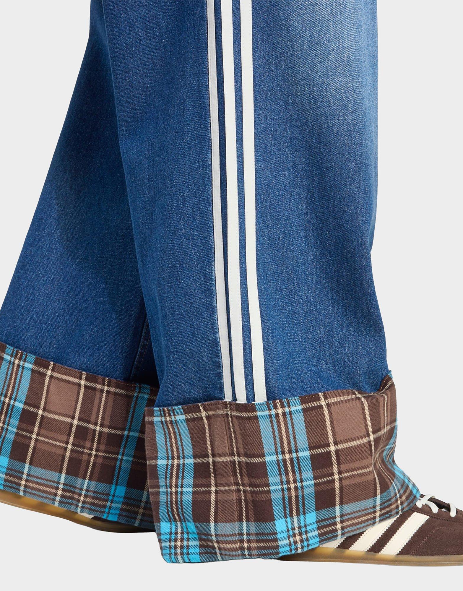 adidas PANTALÓN VAQUERO DE PATA ANCHA Y COSTURAS A CUADROS VINTAGE