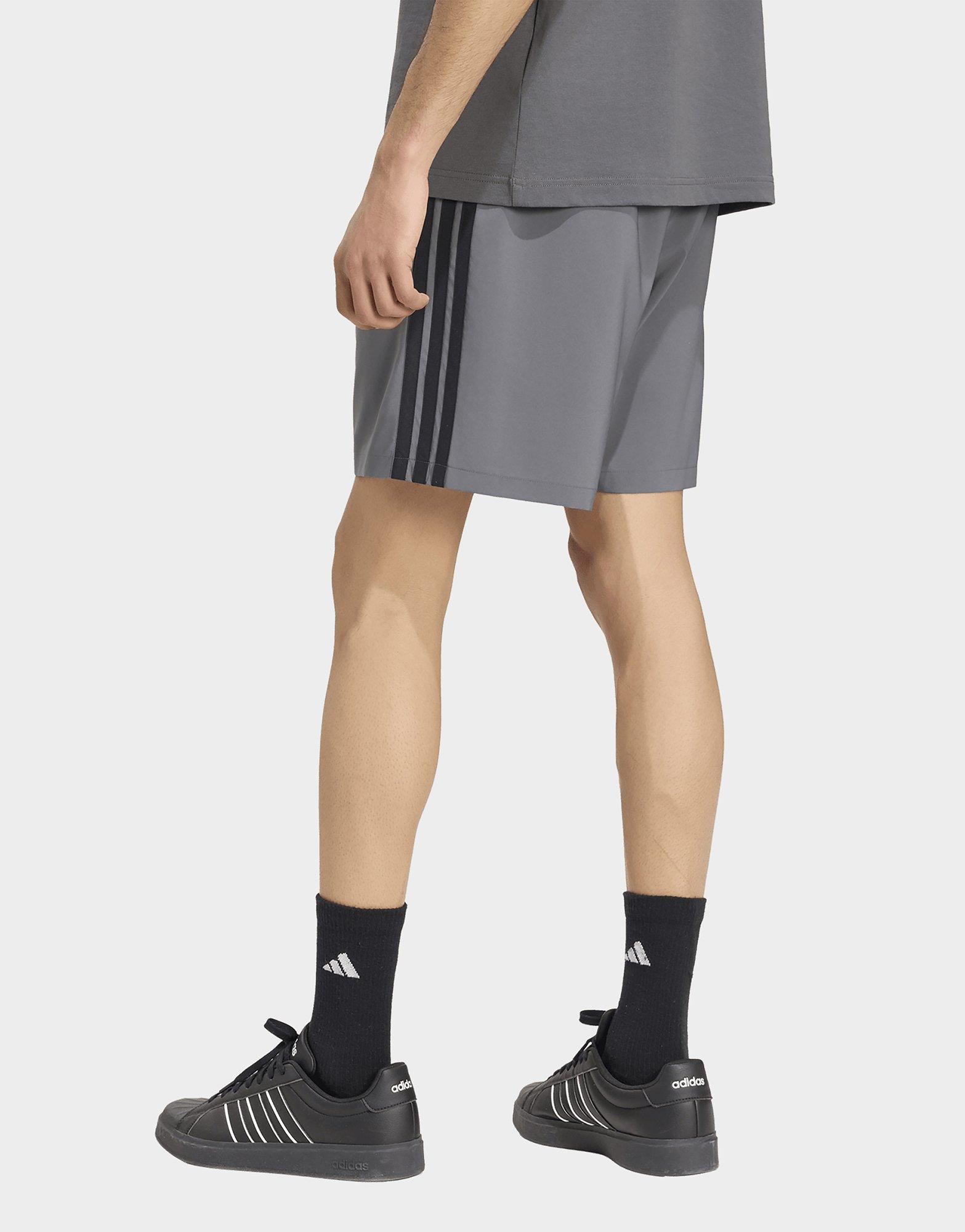 adidas Basic 3-stripes Chelsea Lichte Woven Short