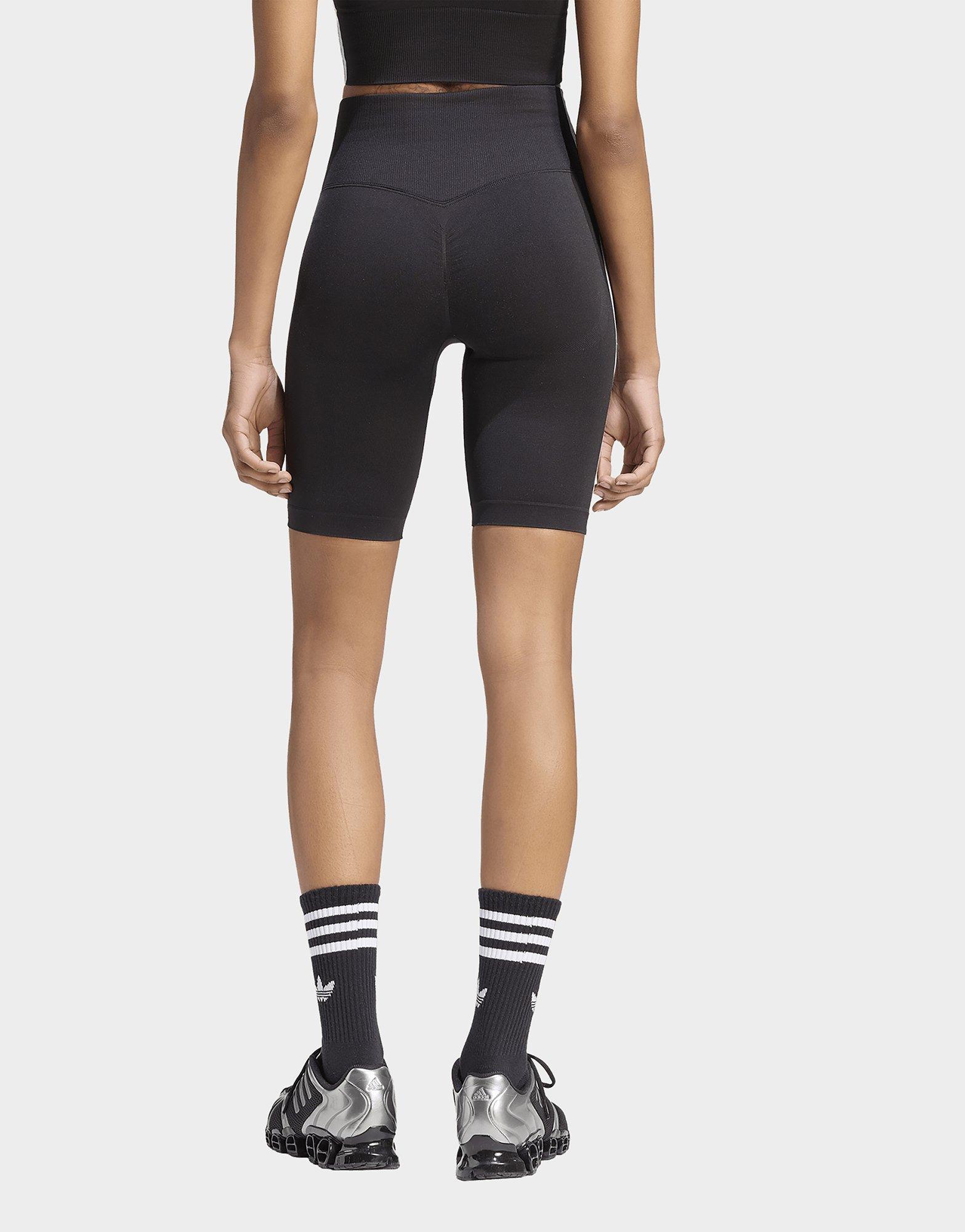 adidas Short Sans Couture 3 Bandes Essentials 12,7 Cm