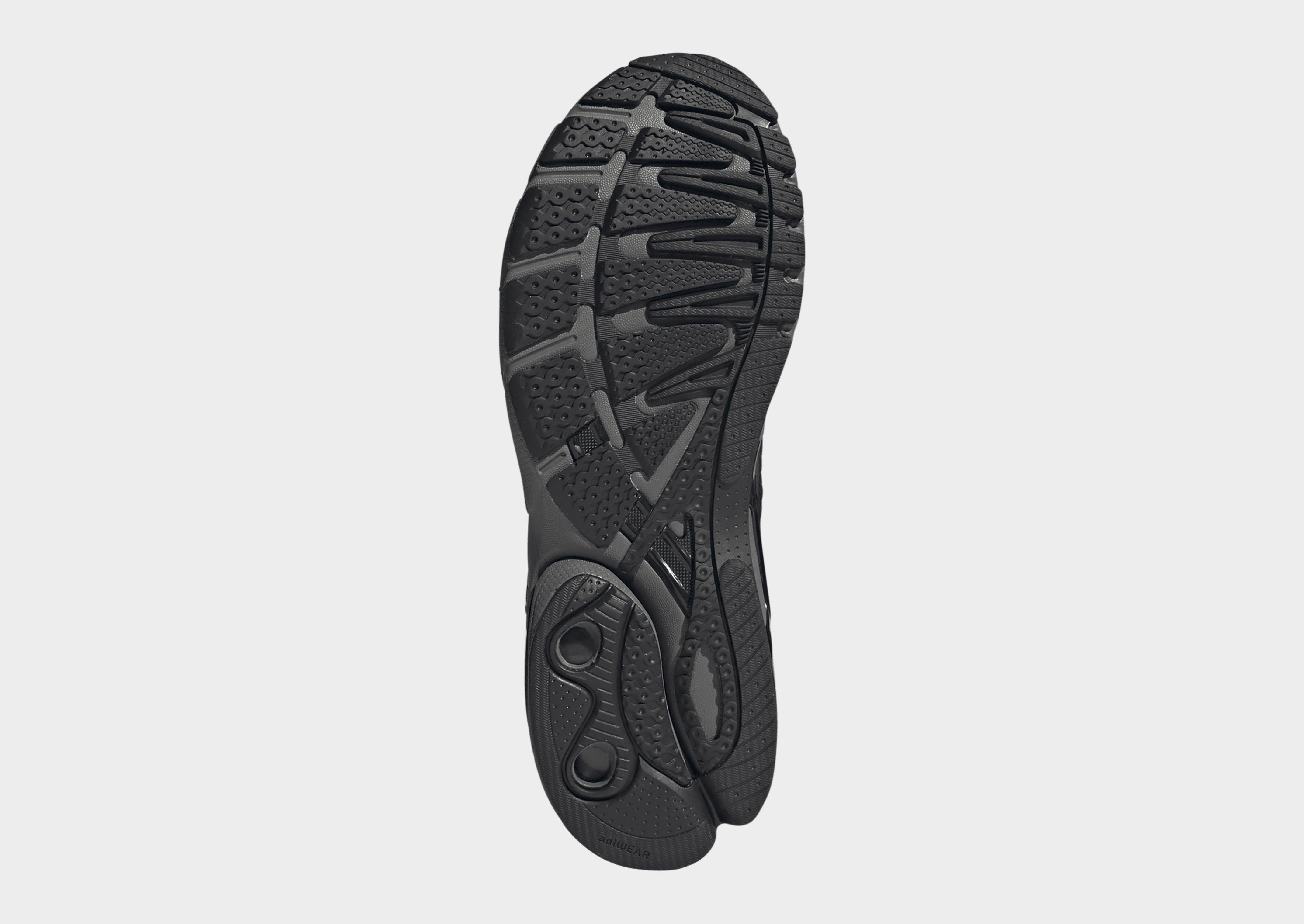 adidas Adistar Control 5 Schuh