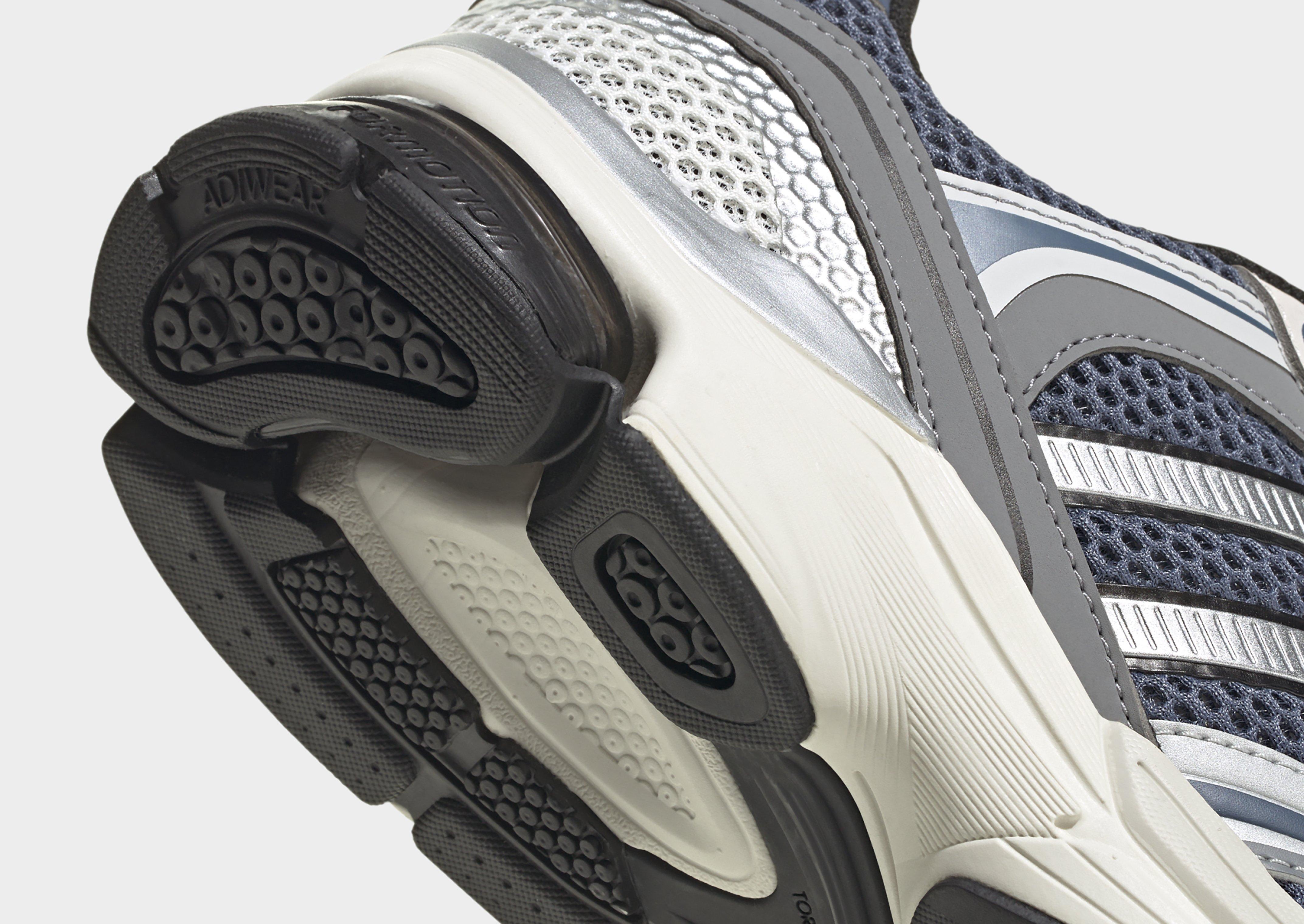 adidas Spiritain 2000 Turnschuh